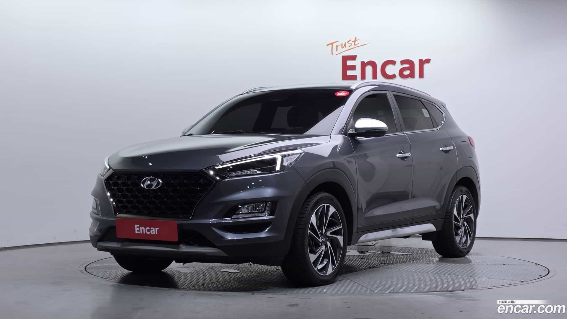 Tucson Hyundai 2019.10-OUTER-001