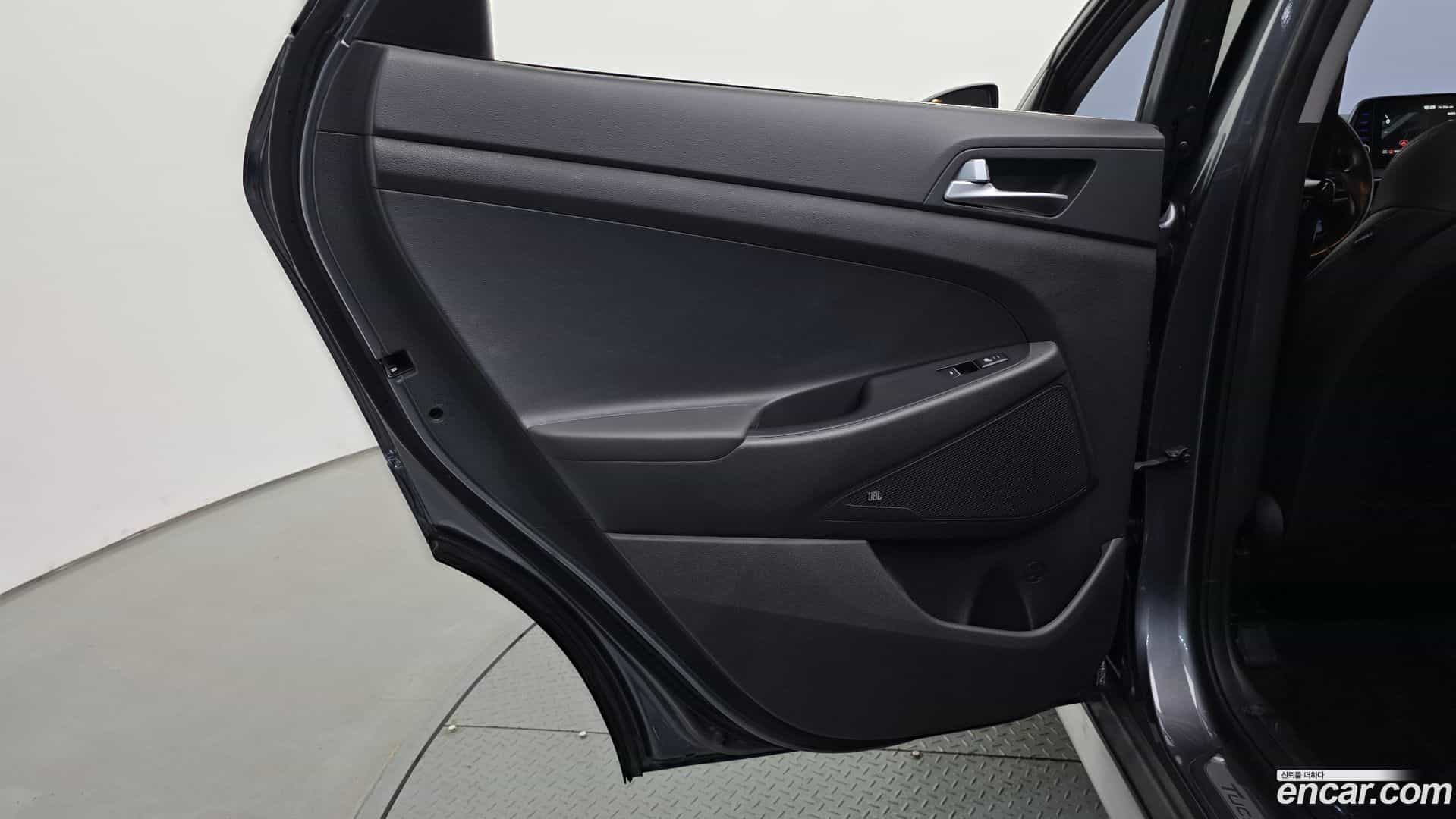Tucson Hyundai 2019.10-INNER-035