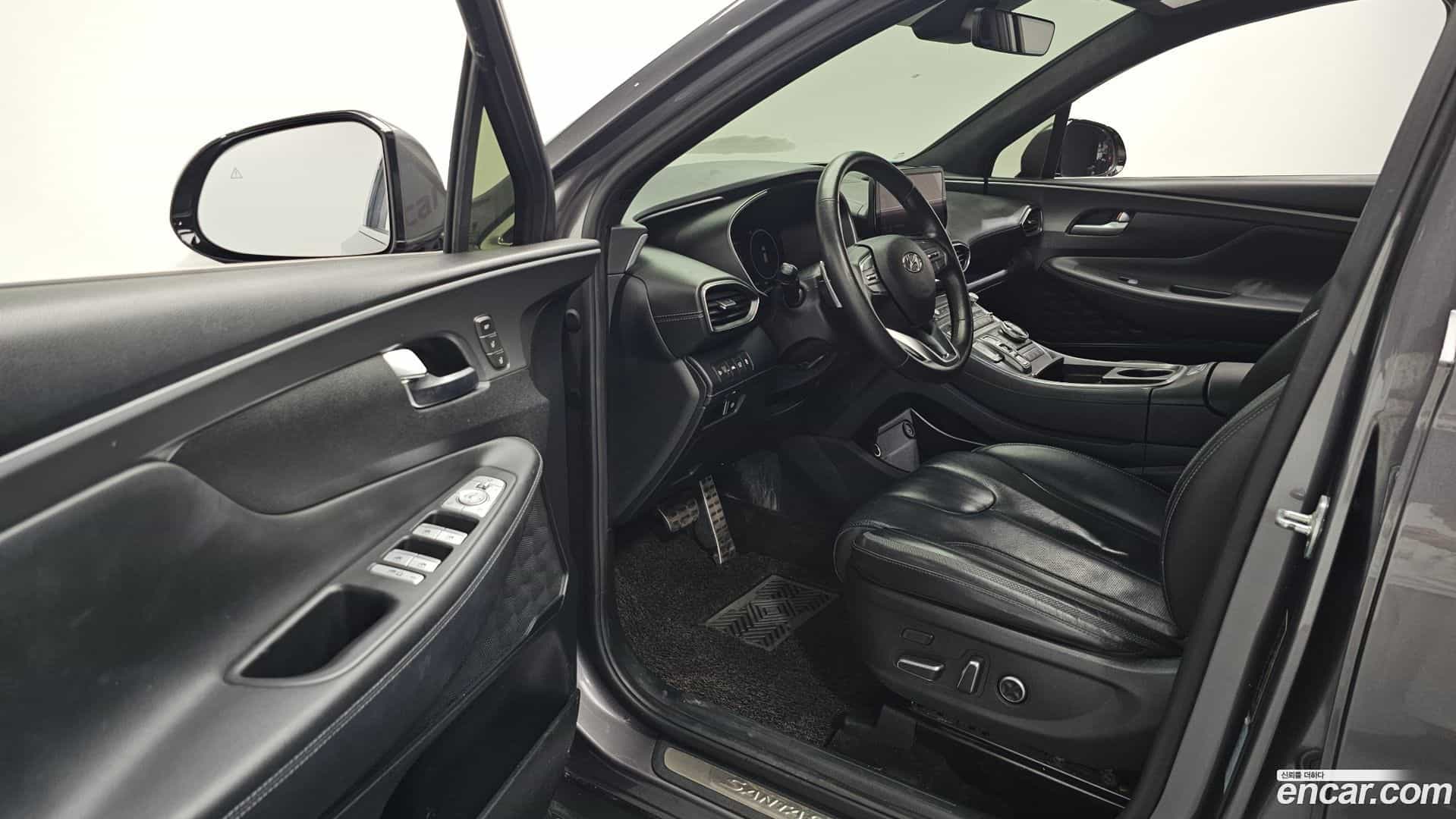 Santafe Hyundai 2021.1-INNER-010