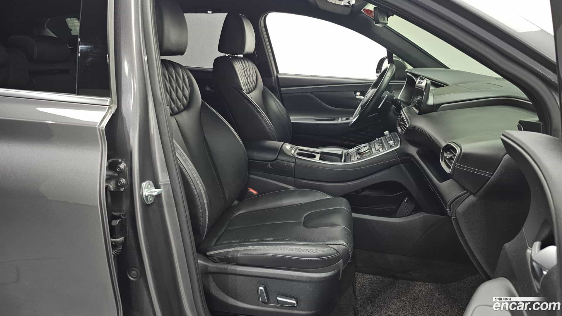 Santafe Hyundai 2021.1-OPTION-015