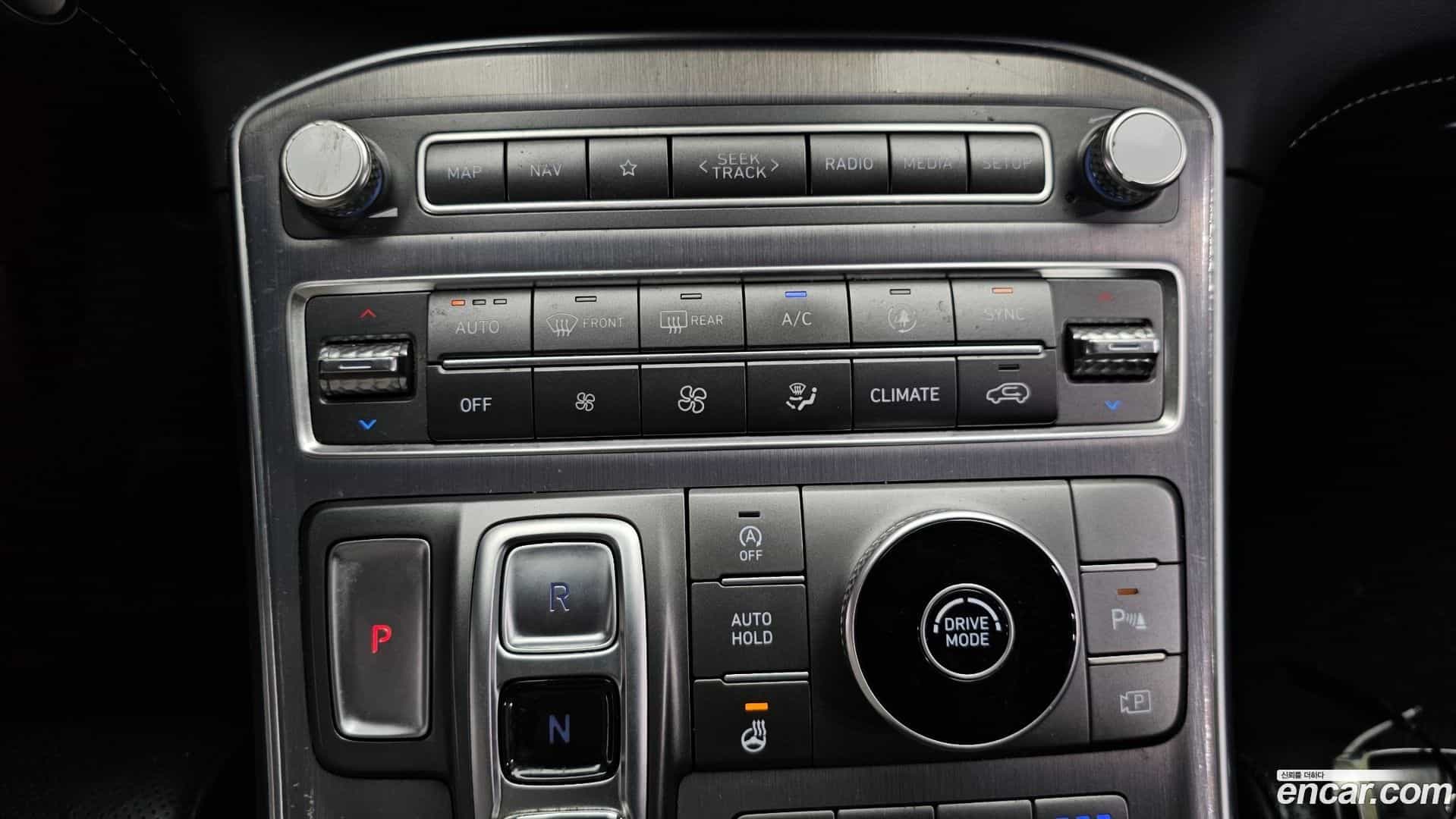 Santafe Hyundai 2021.1-OPTION-047