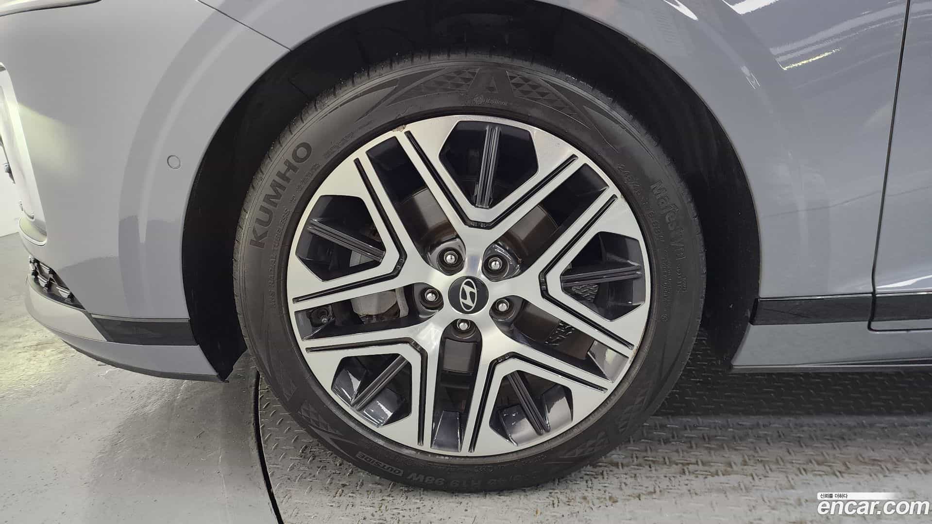 Grandeur Hyundai 2024.0-OUTER-005