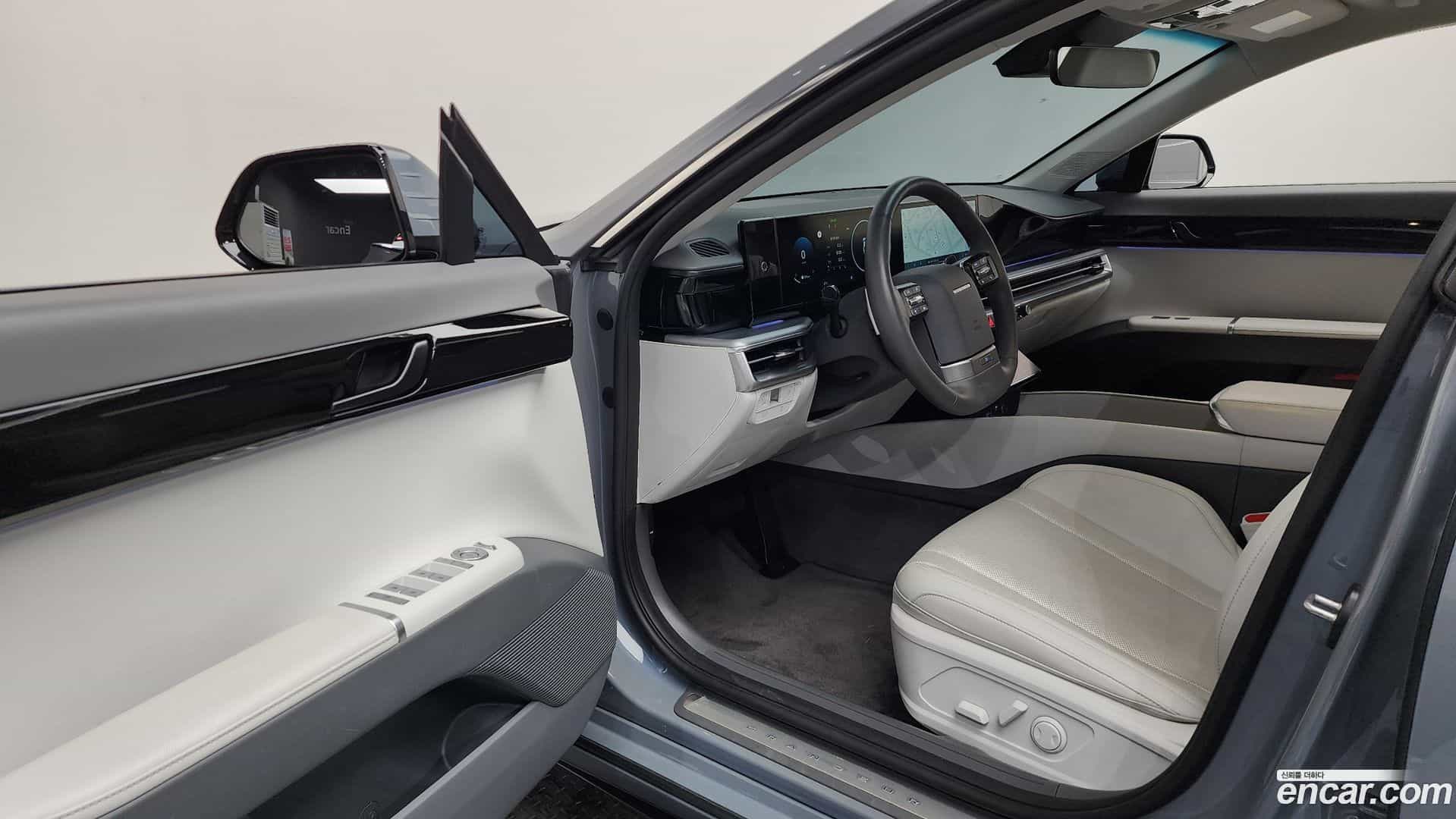 Grandeur Hyundai 2024.0-INNER-010