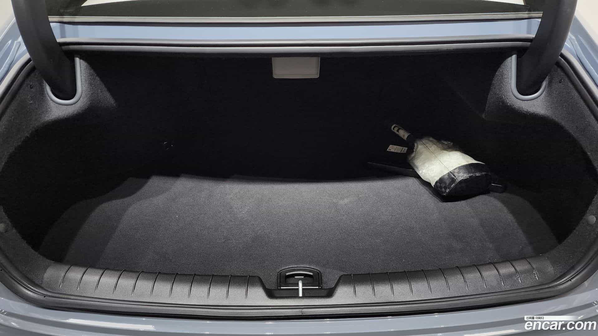 Grandeur Hyundai 2024.0-OPTION-024
