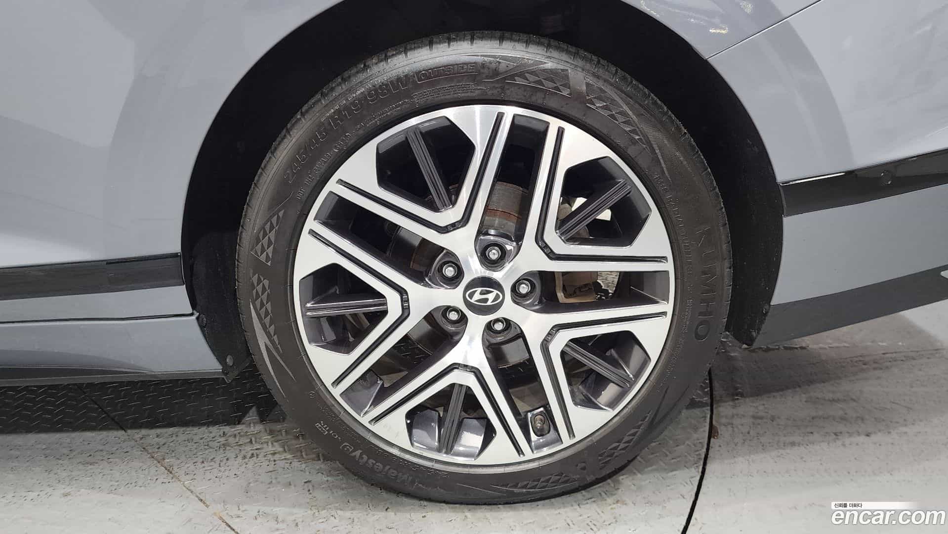 Grandeur Hyundai 2024.0-OUTER-031
