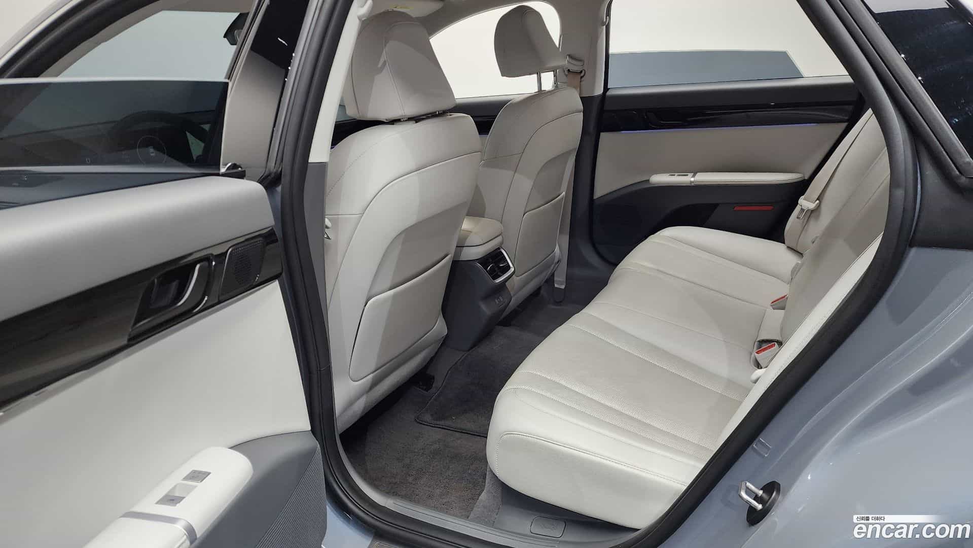 Grandeur Hyundai 2024.0-INNER-036