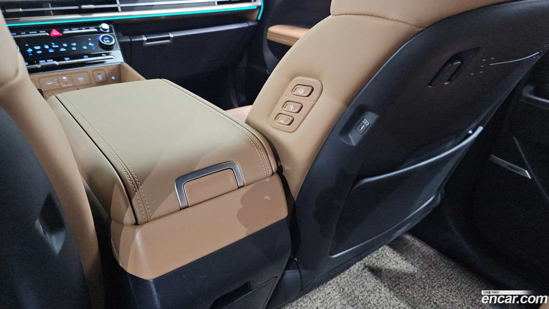 Santafe Hyundai 2024.6-OPTION-046