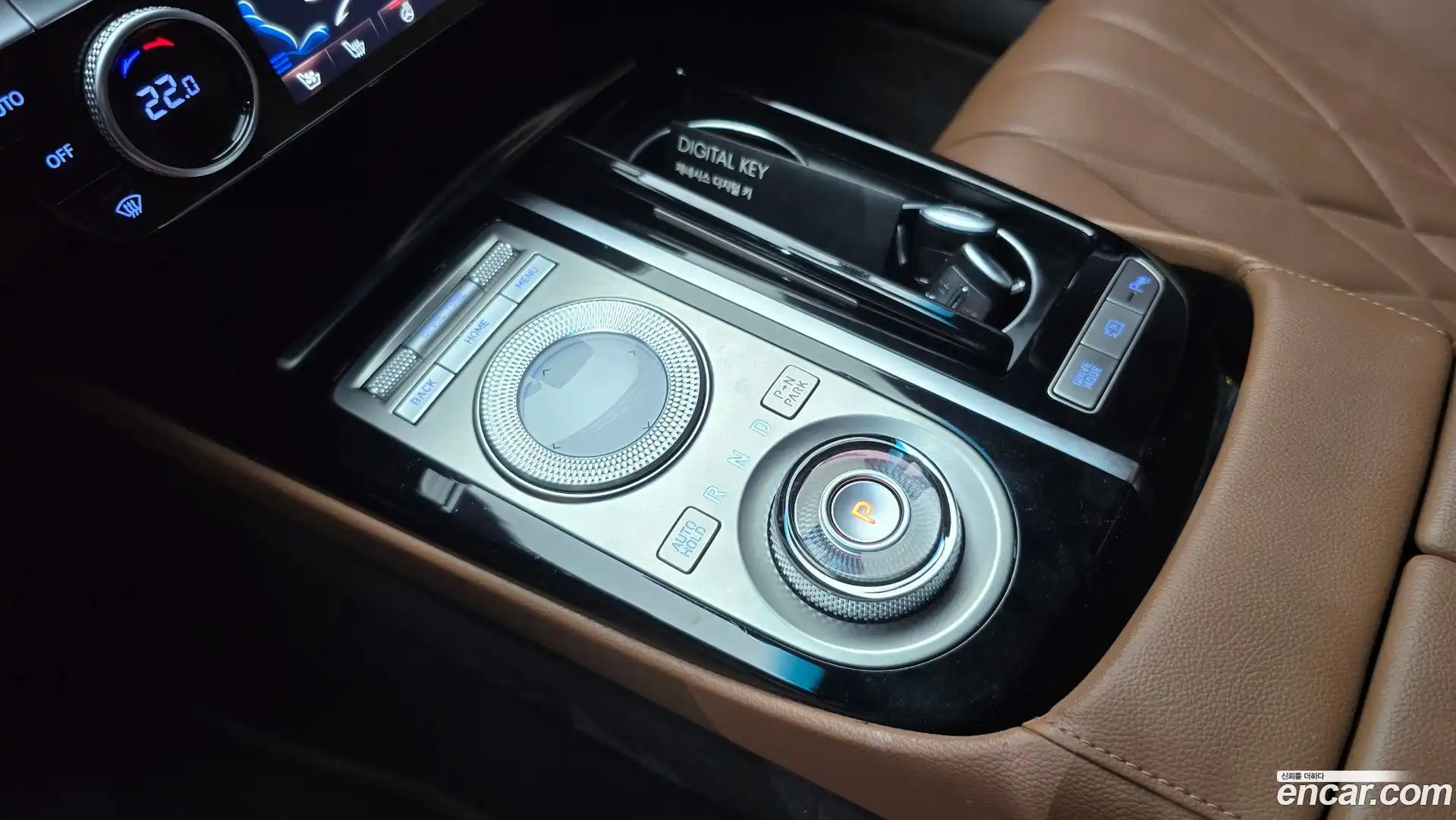 G80 Genesis 2022.0-INNER-009