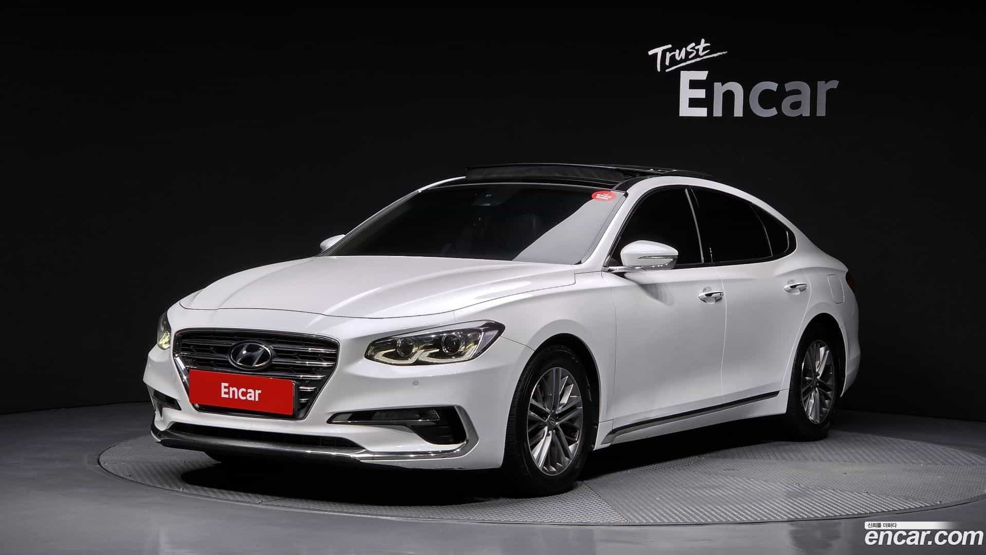 Grandeur Hyundai 2017.6-OUTER-001