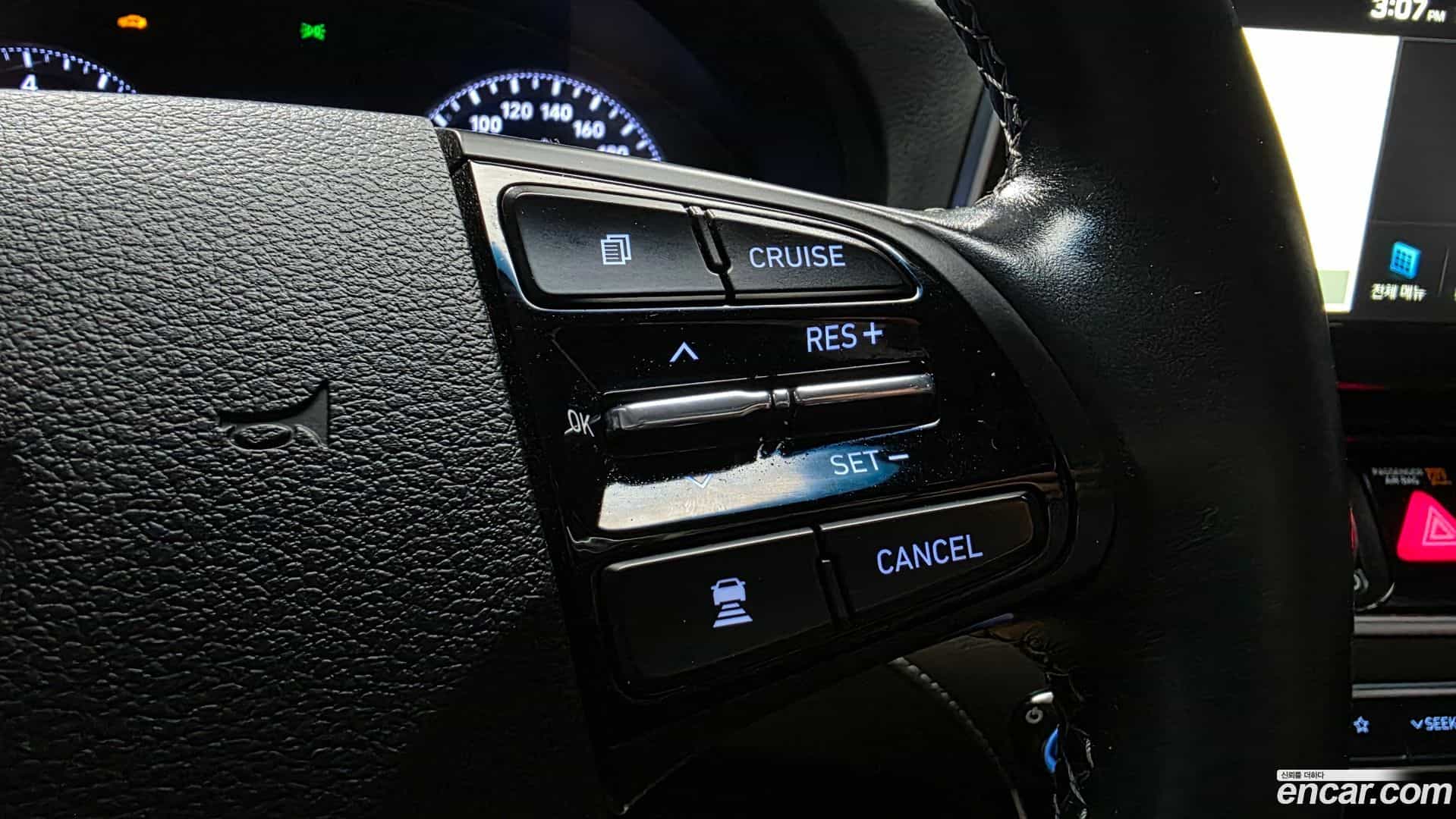 Grandeur Hyundai 2017.6-OPTION-021