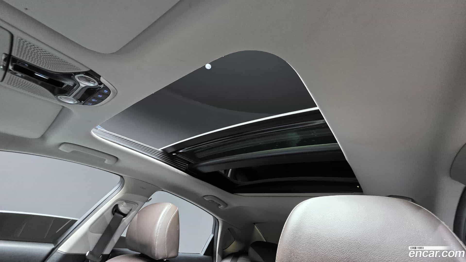 Grandeur Hyundai 2017.6-OPTION-022