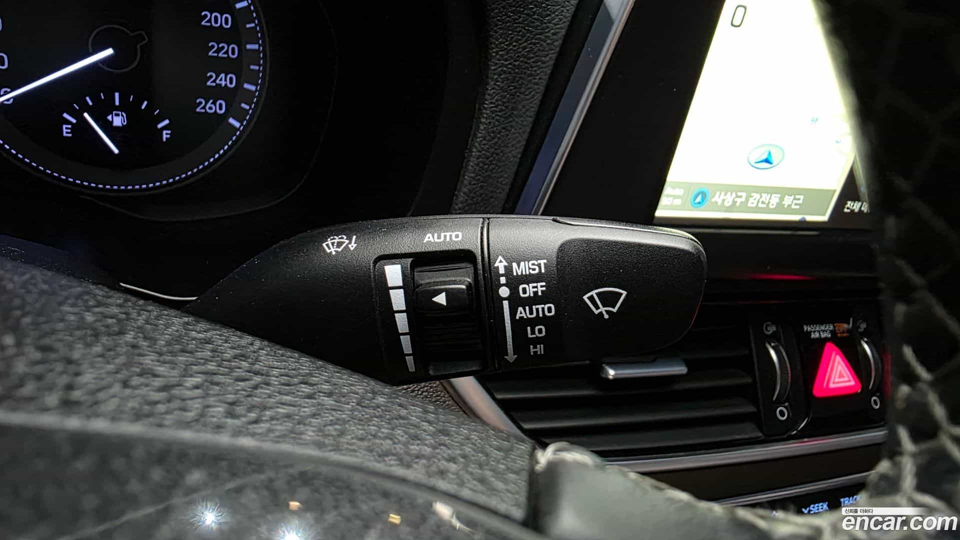Grandeur Hyundai 2017.6-OPTION-042