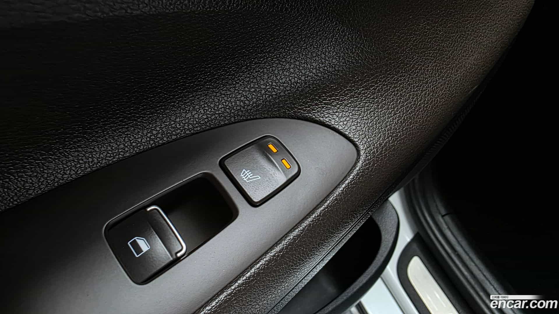 Grandeur Hyundai 2017.6-OPTION-043