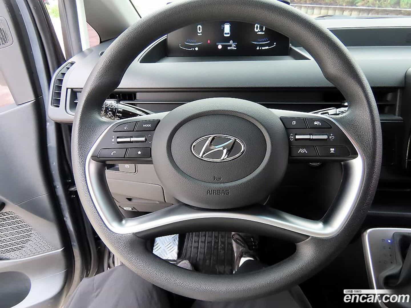 Staria Hyundai 2023.1-INNER-008