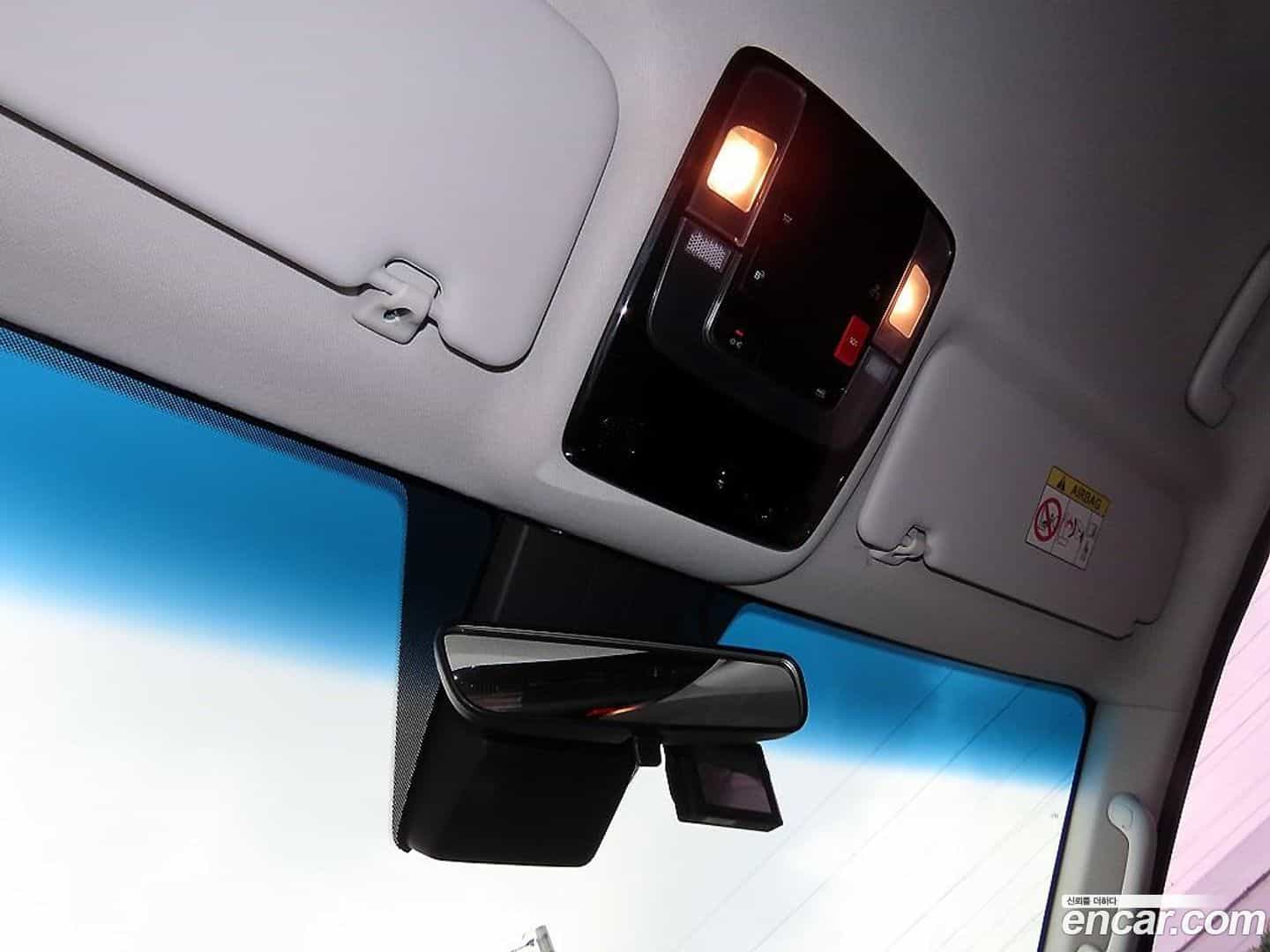 Staria Hyundai 2023.1-OPTION-020
