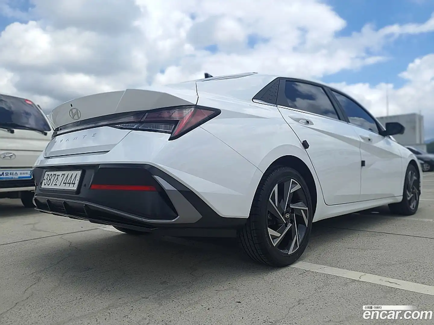 AVANTE Hyundai 2023.5-OUTER-006
