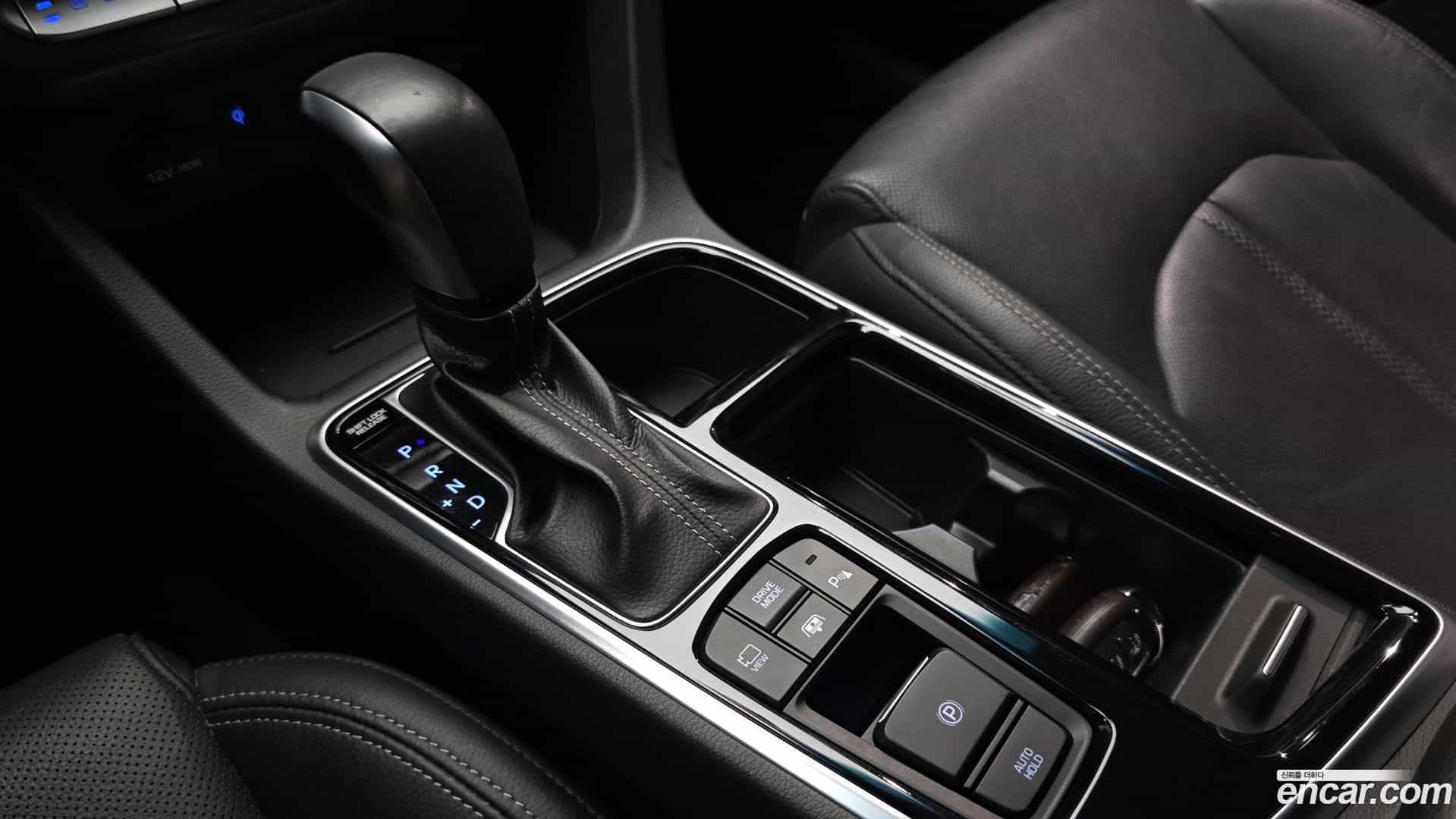 Sonata Hyundai 2018.3-INNER-009