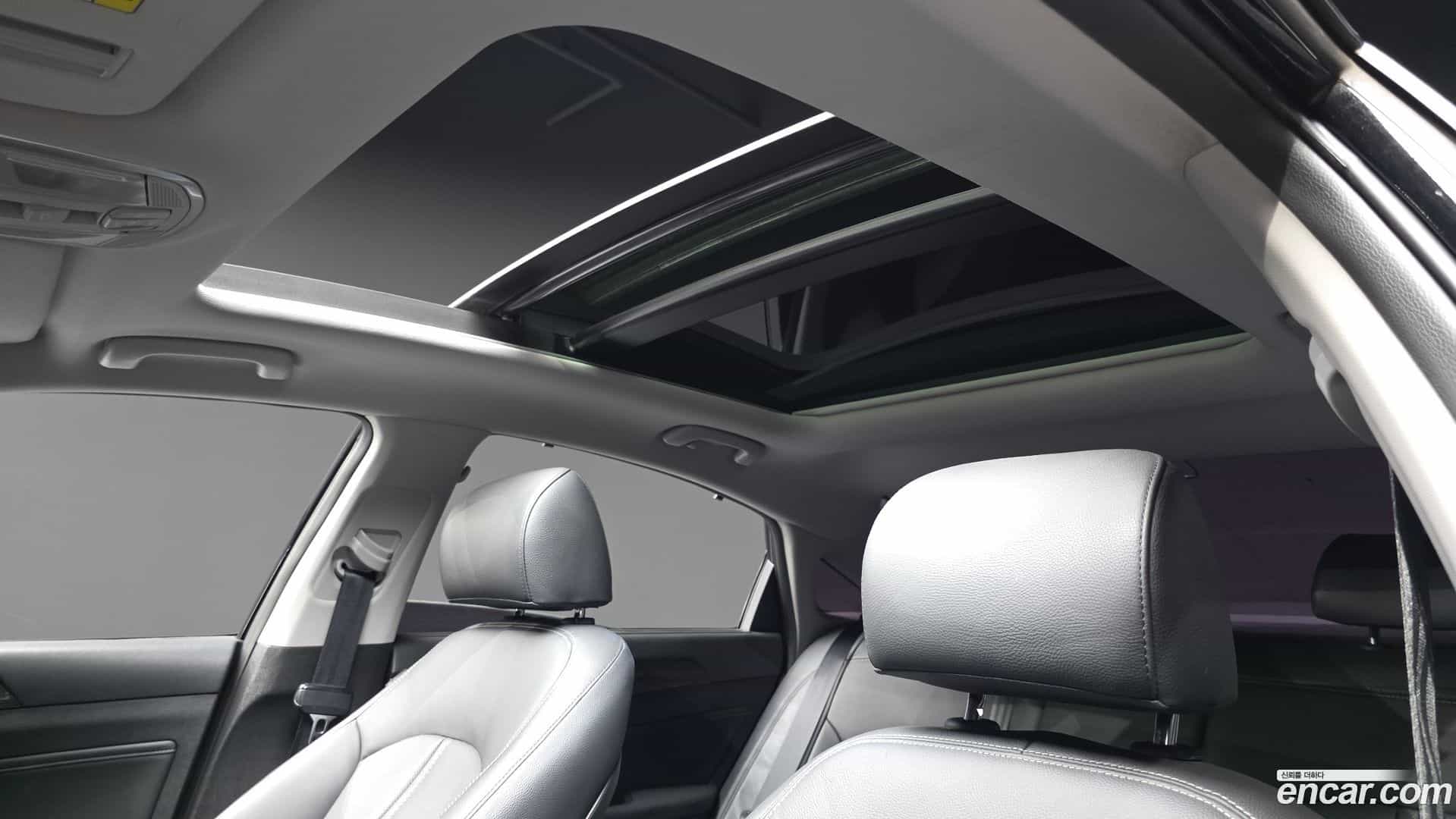 Sonata Hyundai 2018.3-OPTION-021