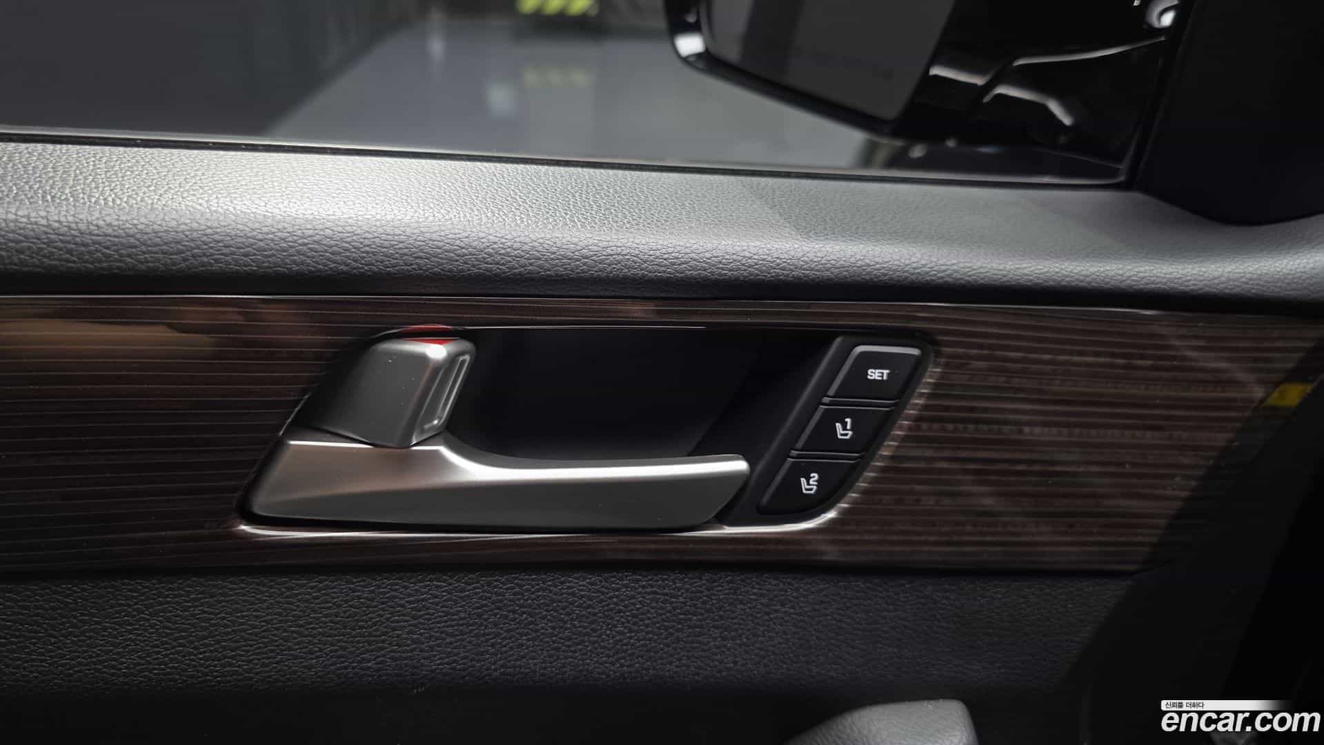 Sonata Hyundai 2018.3-OPTION-043