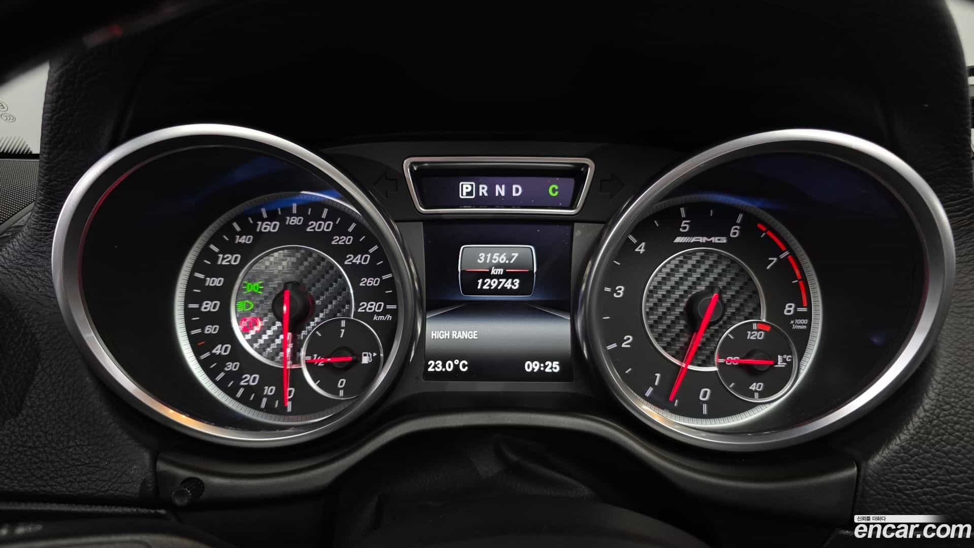 G-Class Mercedes-Benz 2016.11-INNER-008