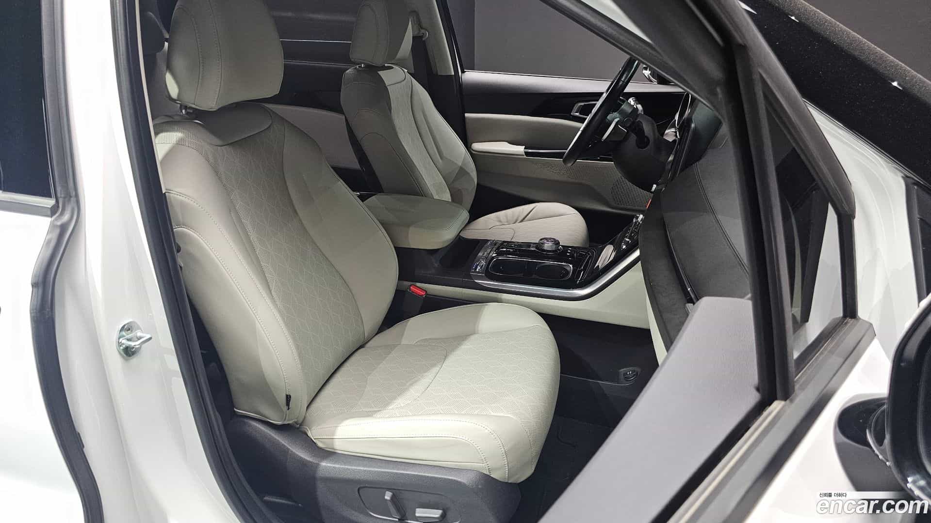 Canival Kia 2021.4-OPTION-015