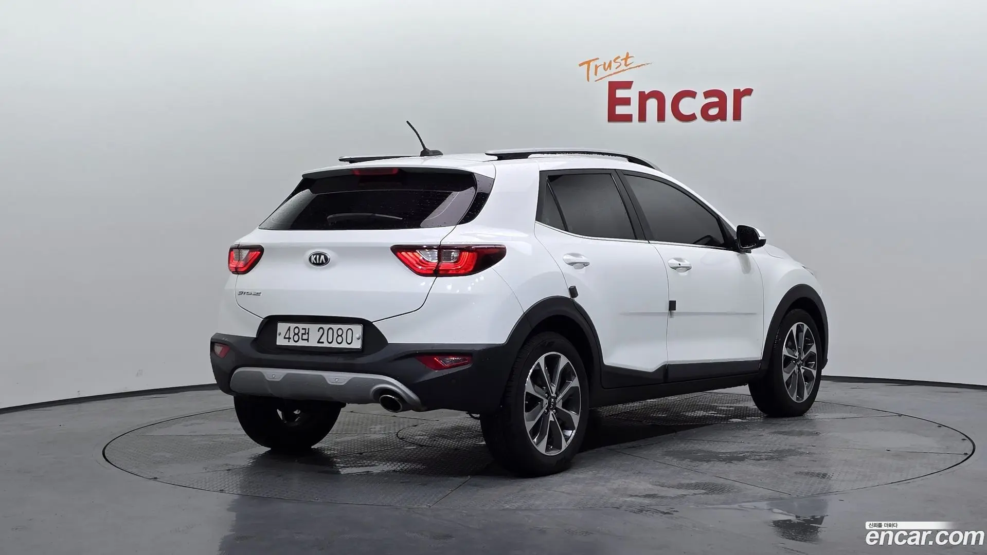 Main__Slider__Photo:Stonic Kia 2017.10-1