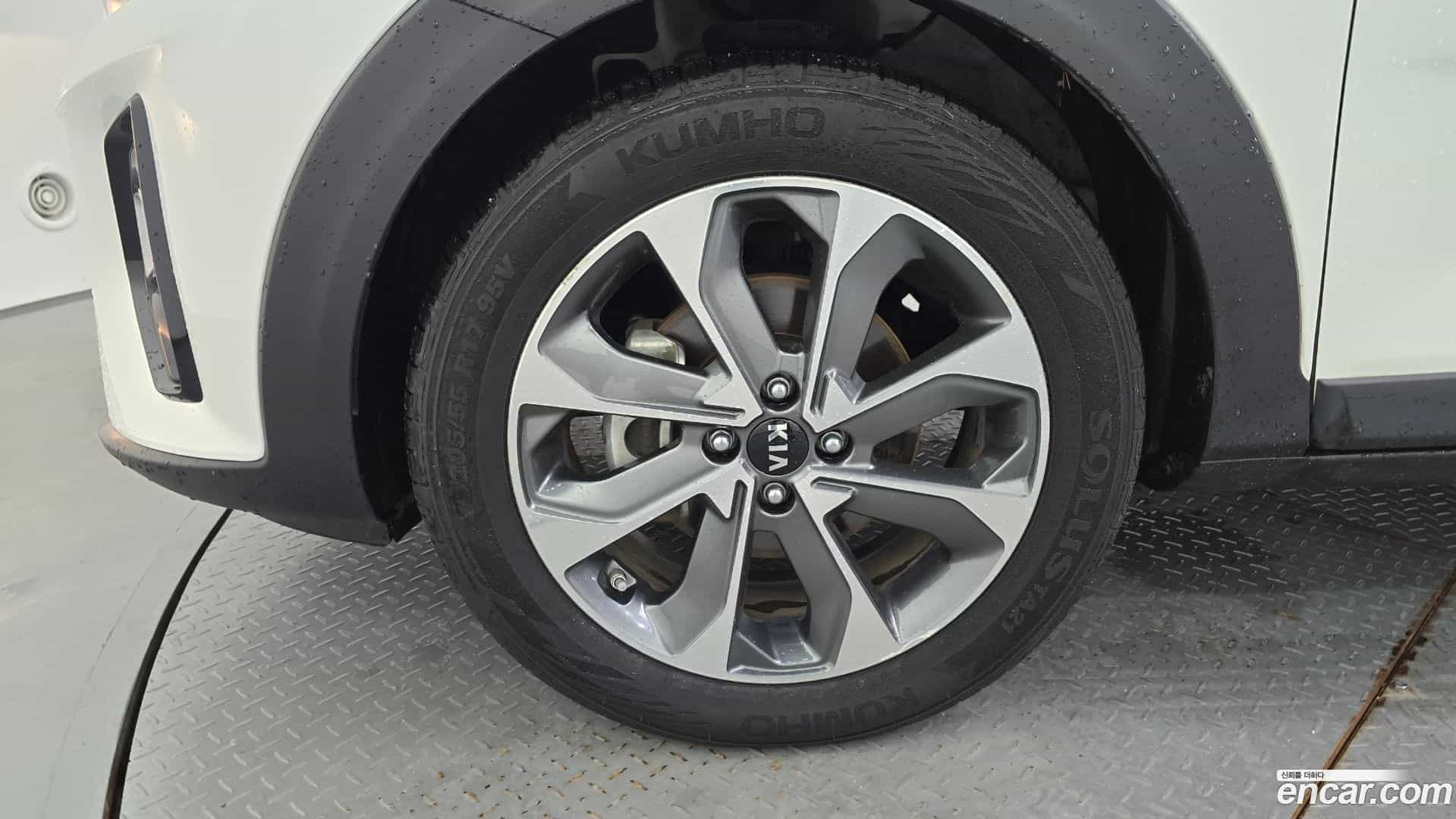Stonic Kia 2017.10-OUTER-005