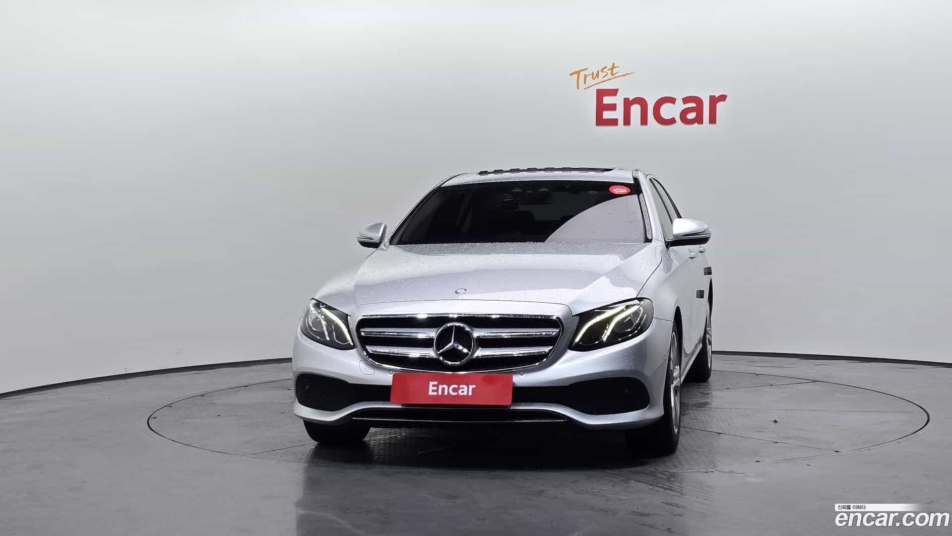 E-Class Mercedes-Benz 2016.11-OUTER-003