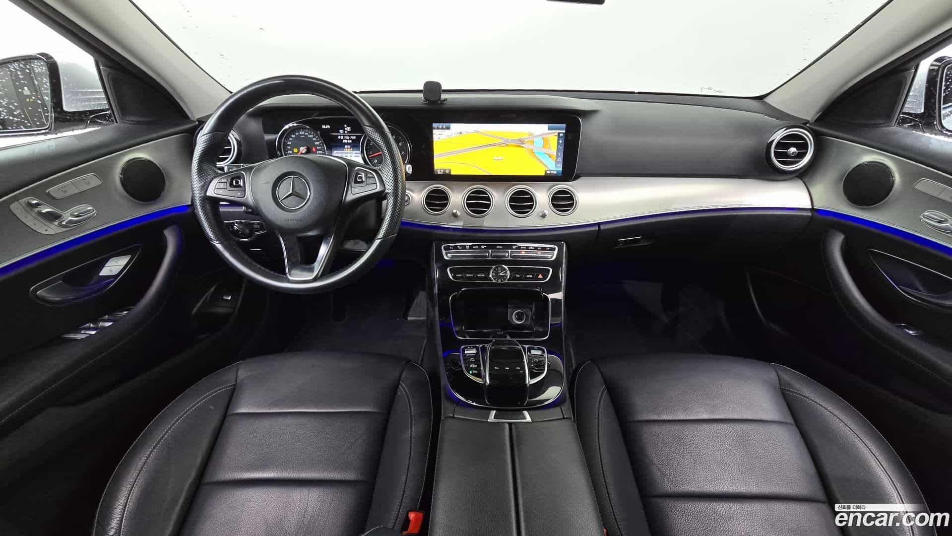 E-Class Mercedes-Benz 2016.11-INNER-007