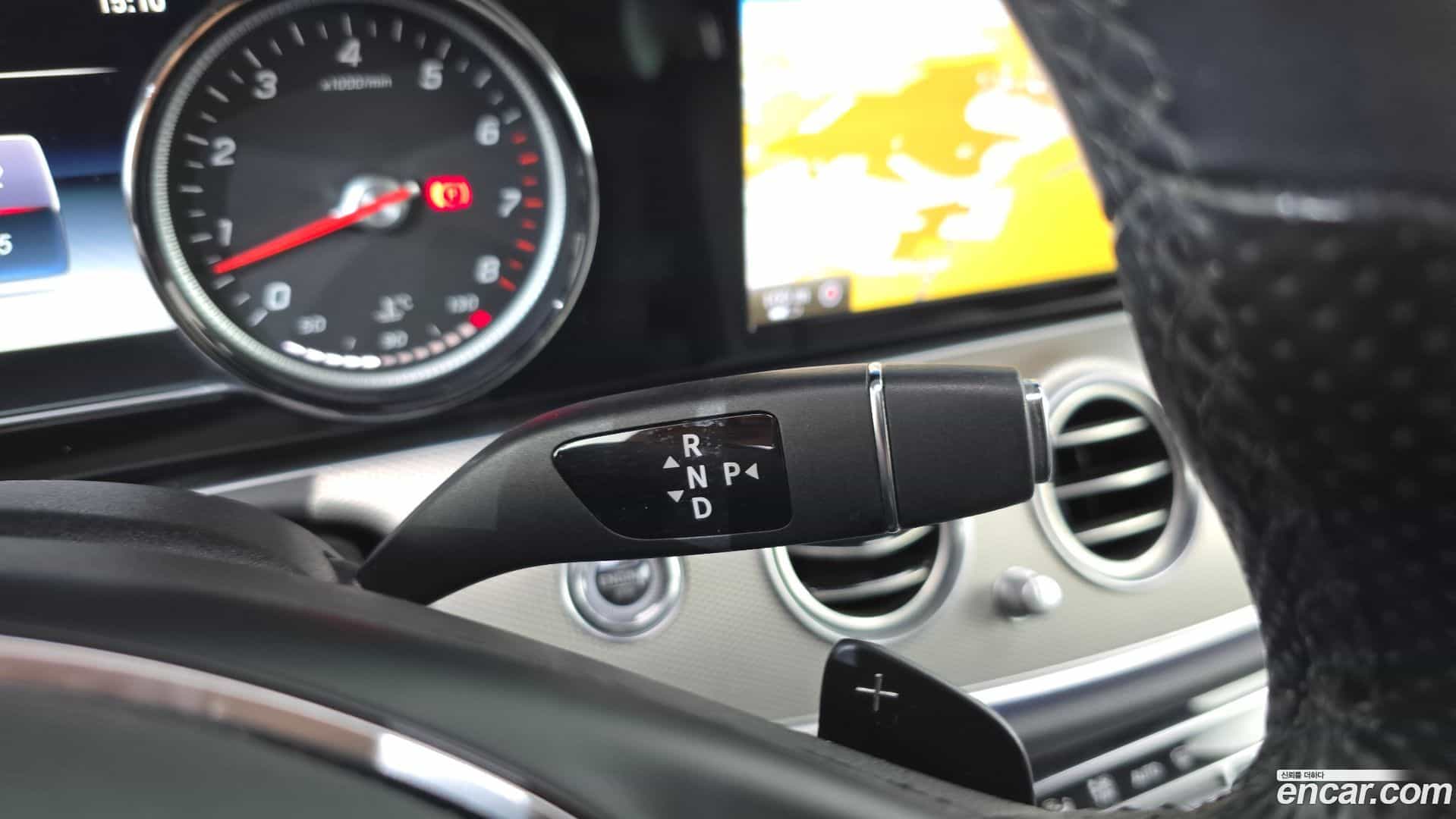 E-Class Mercedes-Benz 2016.11-INNER-009