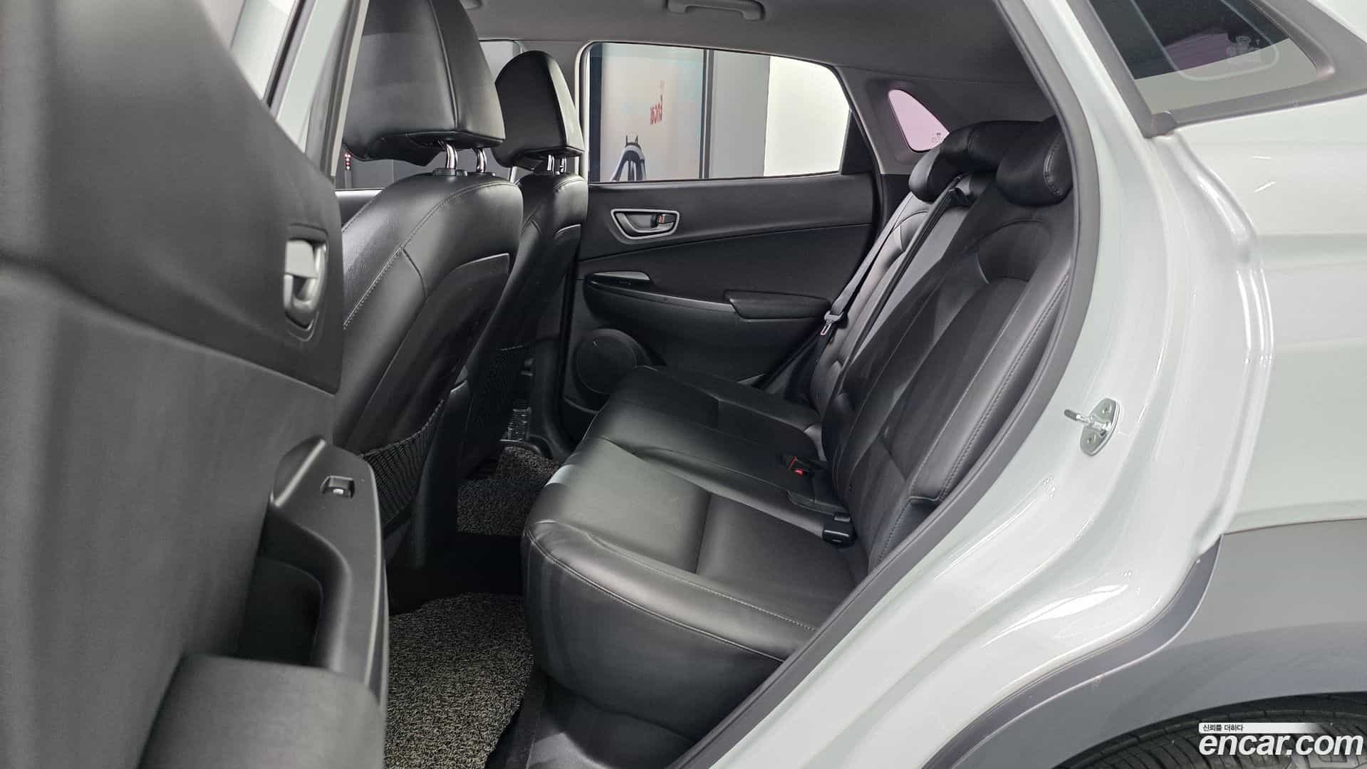 Kona Hyundai 2019.11-OPTION-015