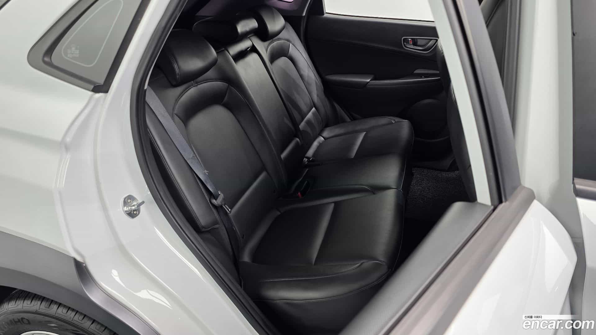 Kona Hyundai 2019.11-OPTION-016