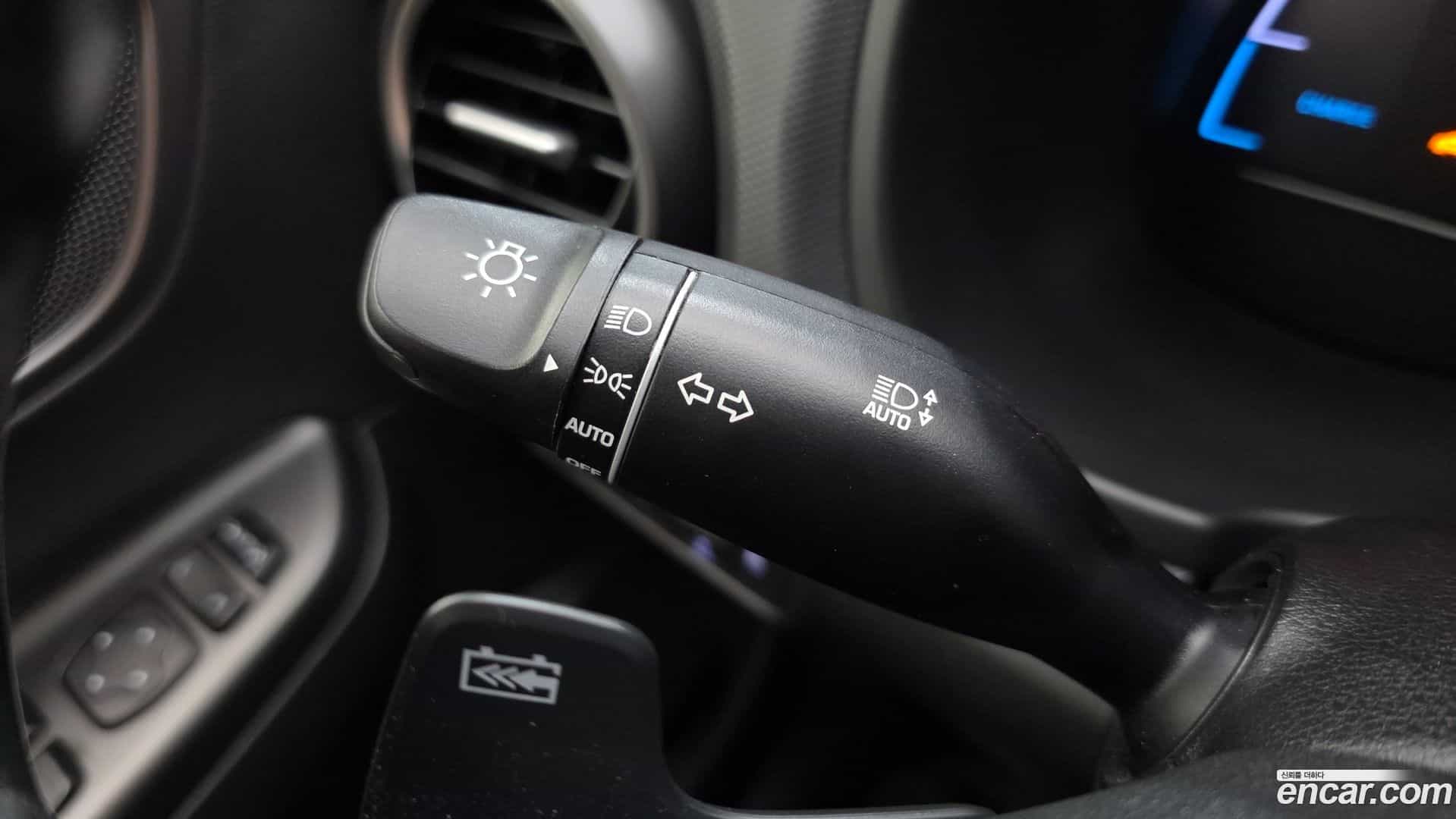 Kona Hyundai 2019.11-OPTION-040