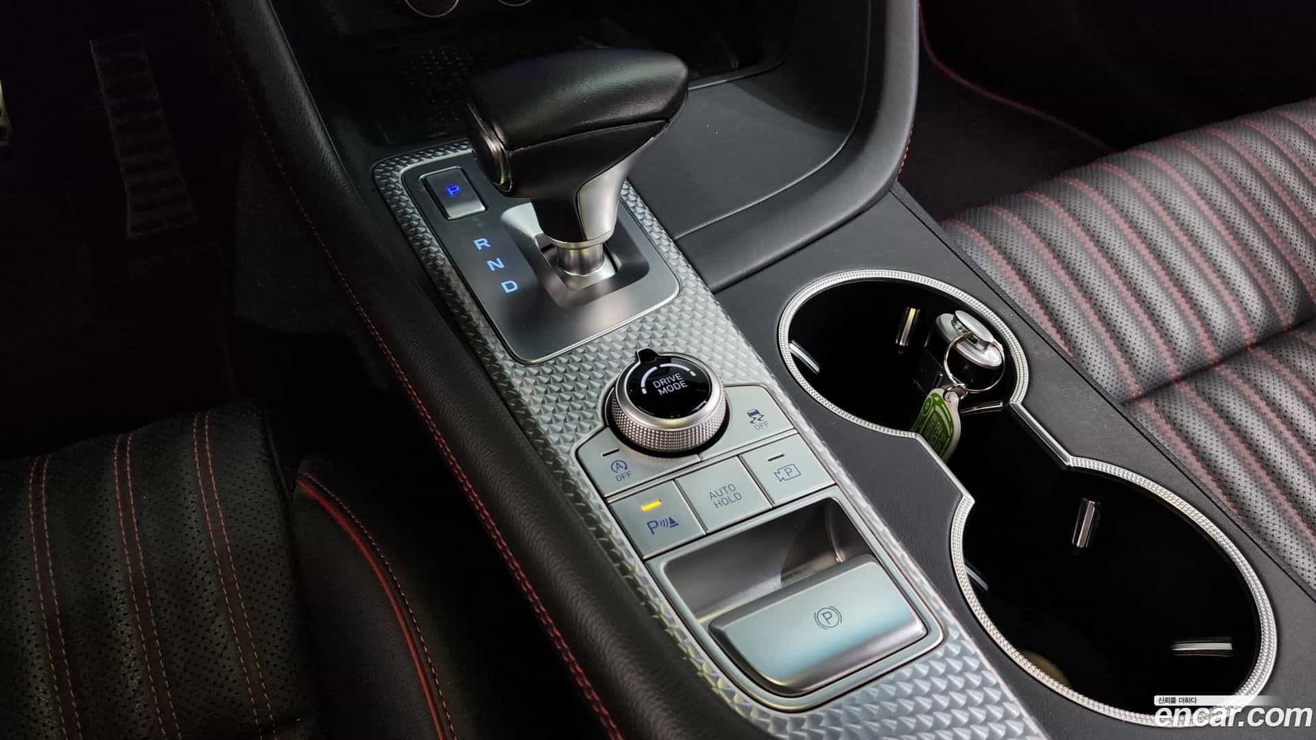 G70 Genesis 2020.11-INNER-009