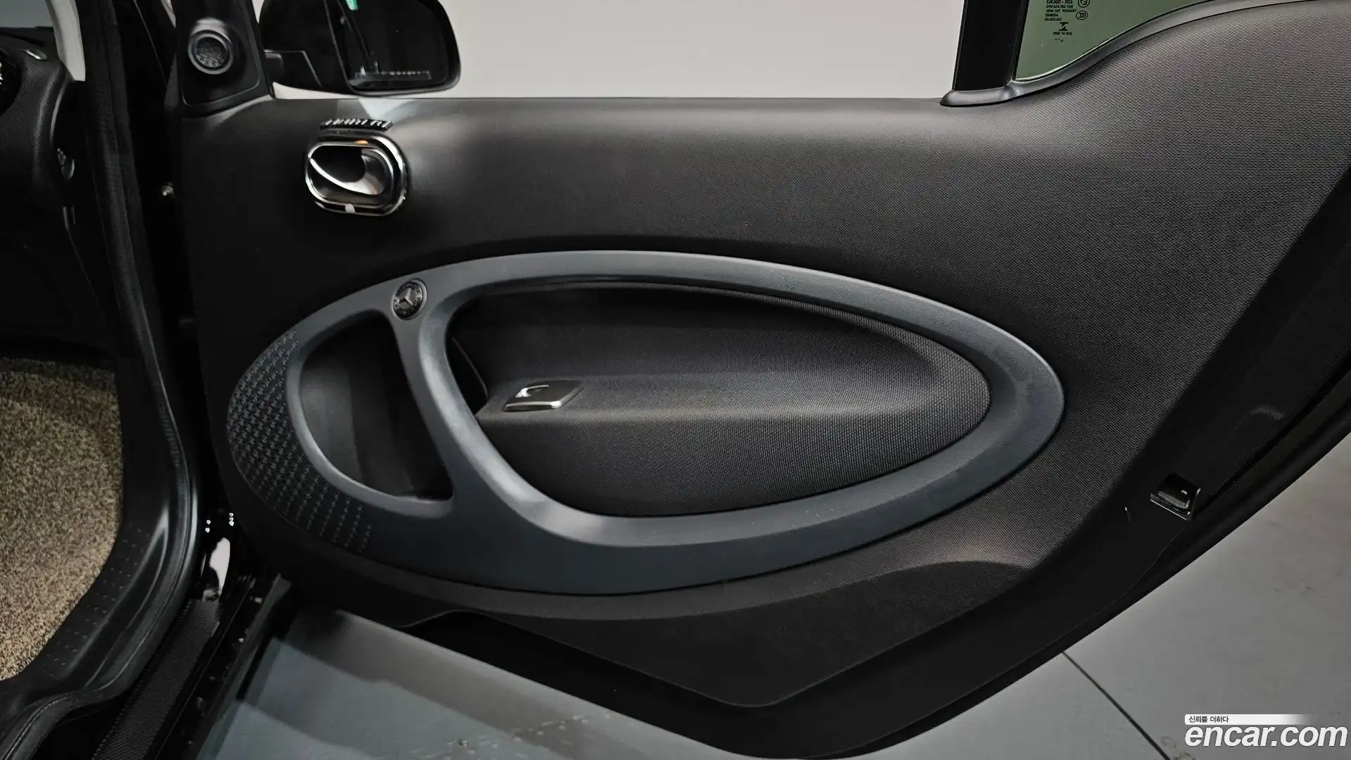 Fortwo Smart 2016.7-INNER-034
