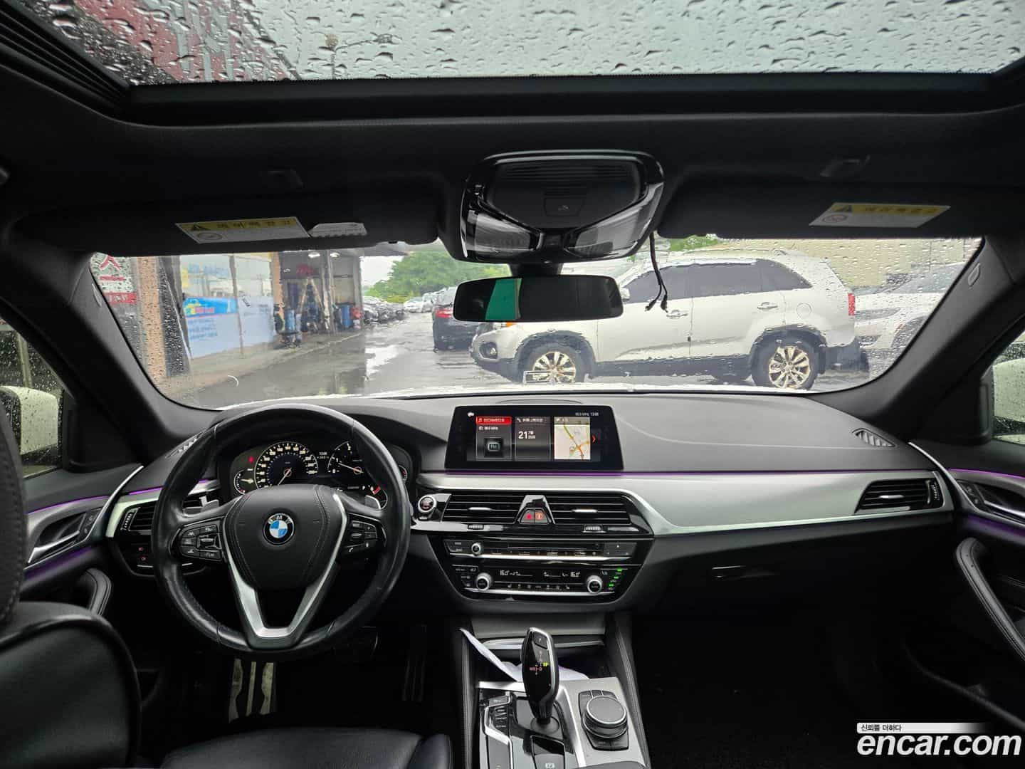 5-Series BMW 2017.10-INNER-009