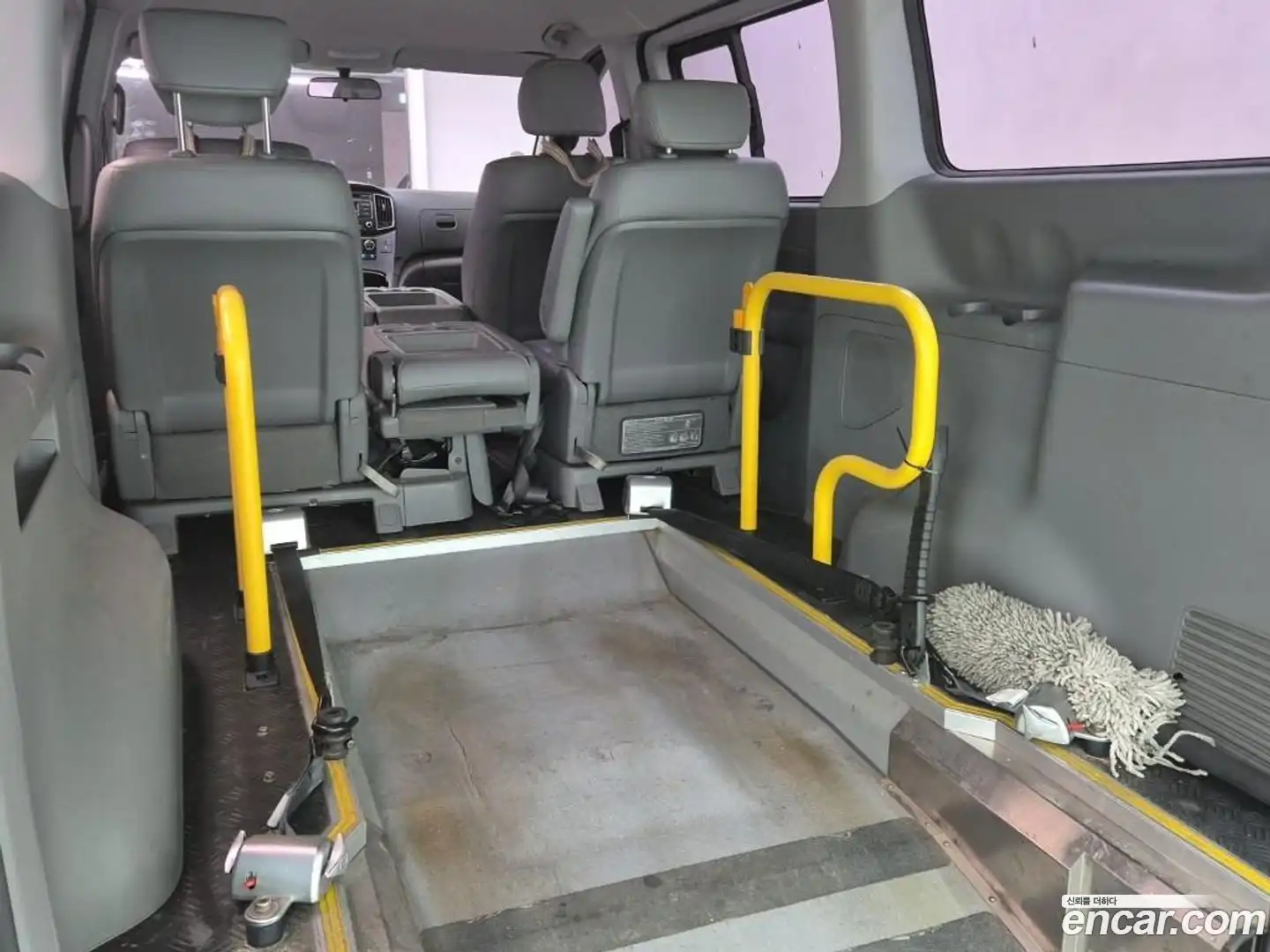 Starex Hyundai 2016.5-OPTION-020