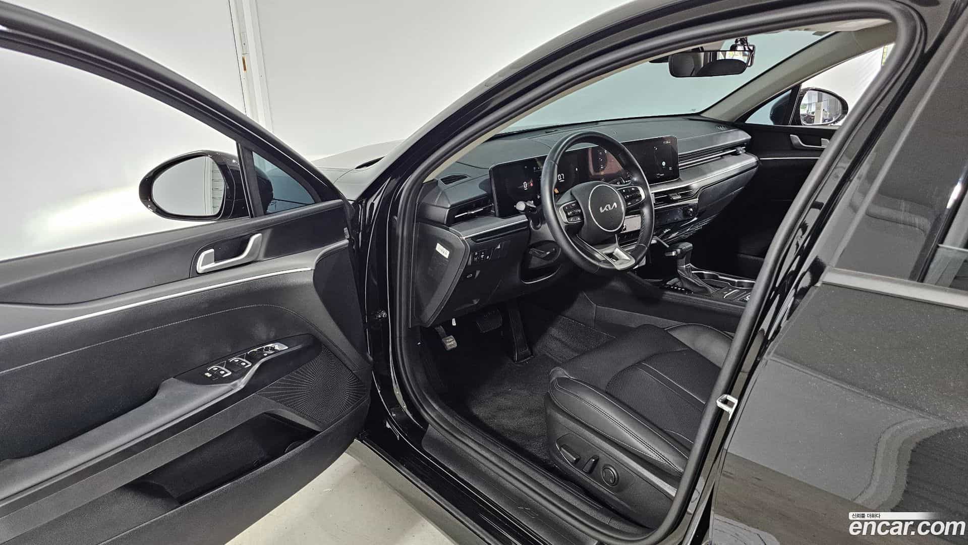 K5 Kia 2025.4-INNER-010