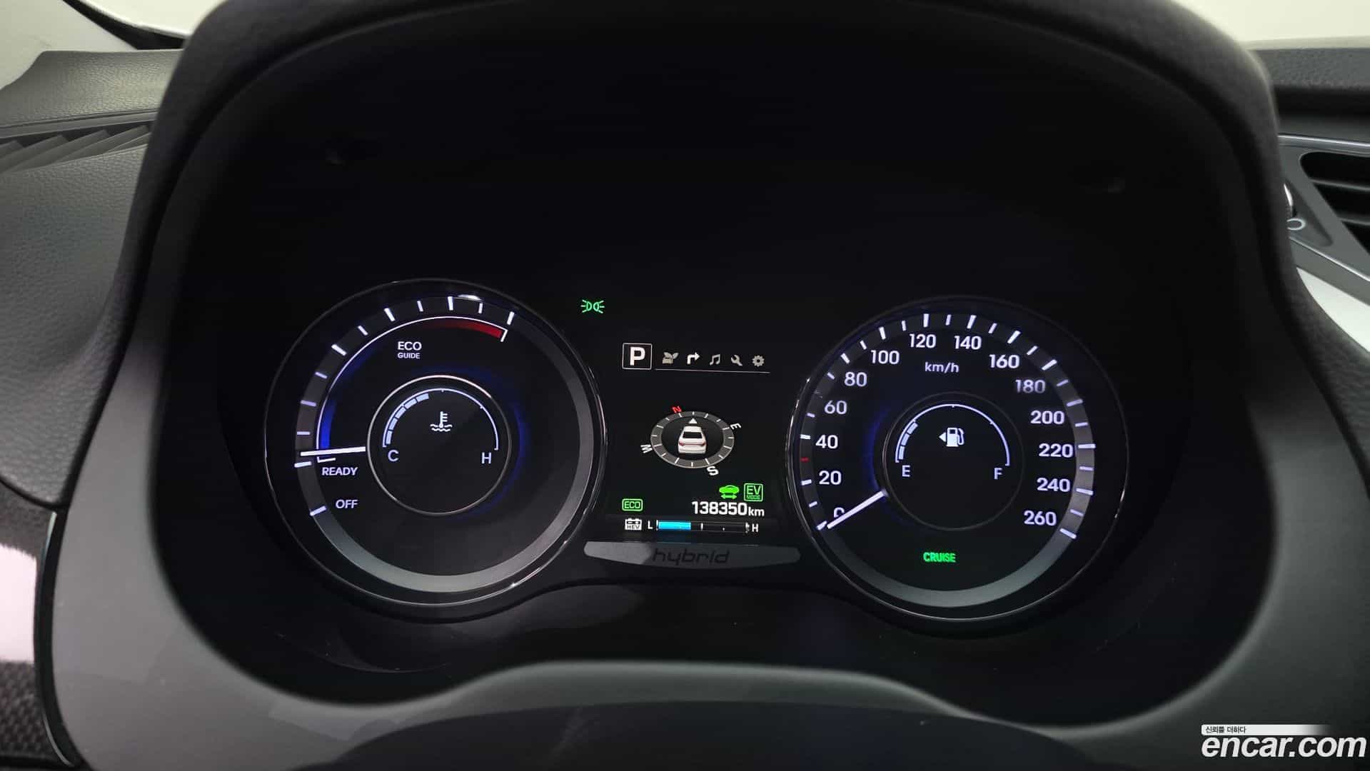 Grandeur Hyundai 2016.11-INNER-008