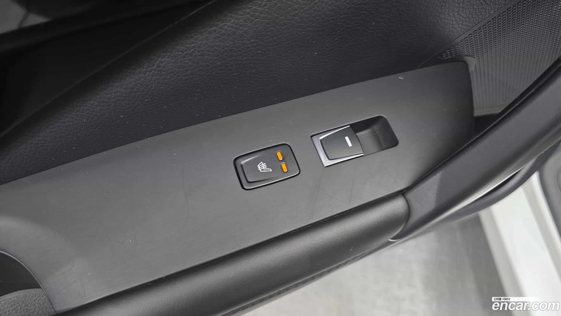 Grandeur Hyundai 2016.11-OPTION-041