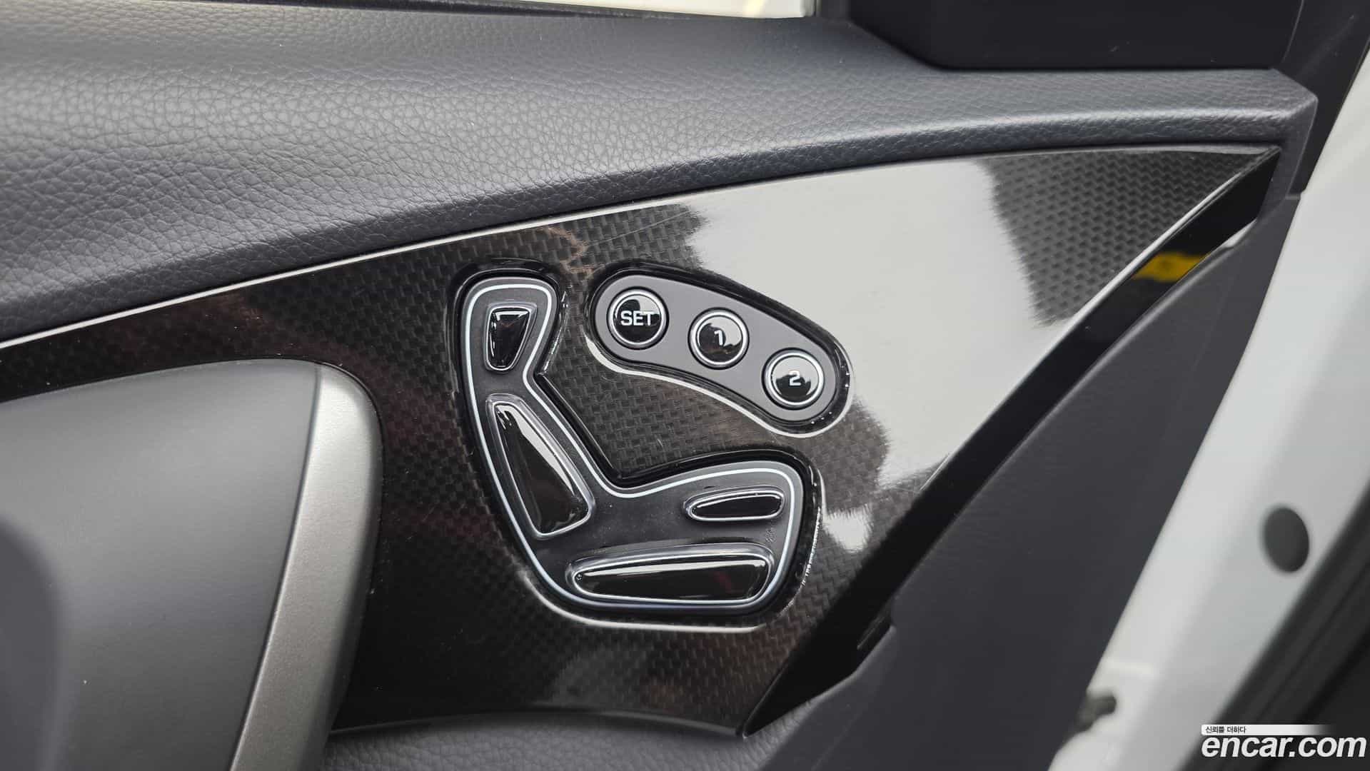 Grandeur Hyundai 2016.11-OPTION-042