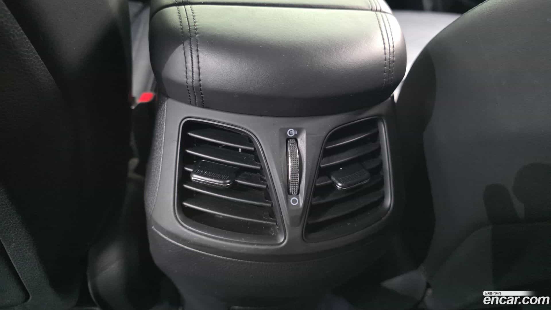Grandeur Hyundai 2016.11-OPTION-045
