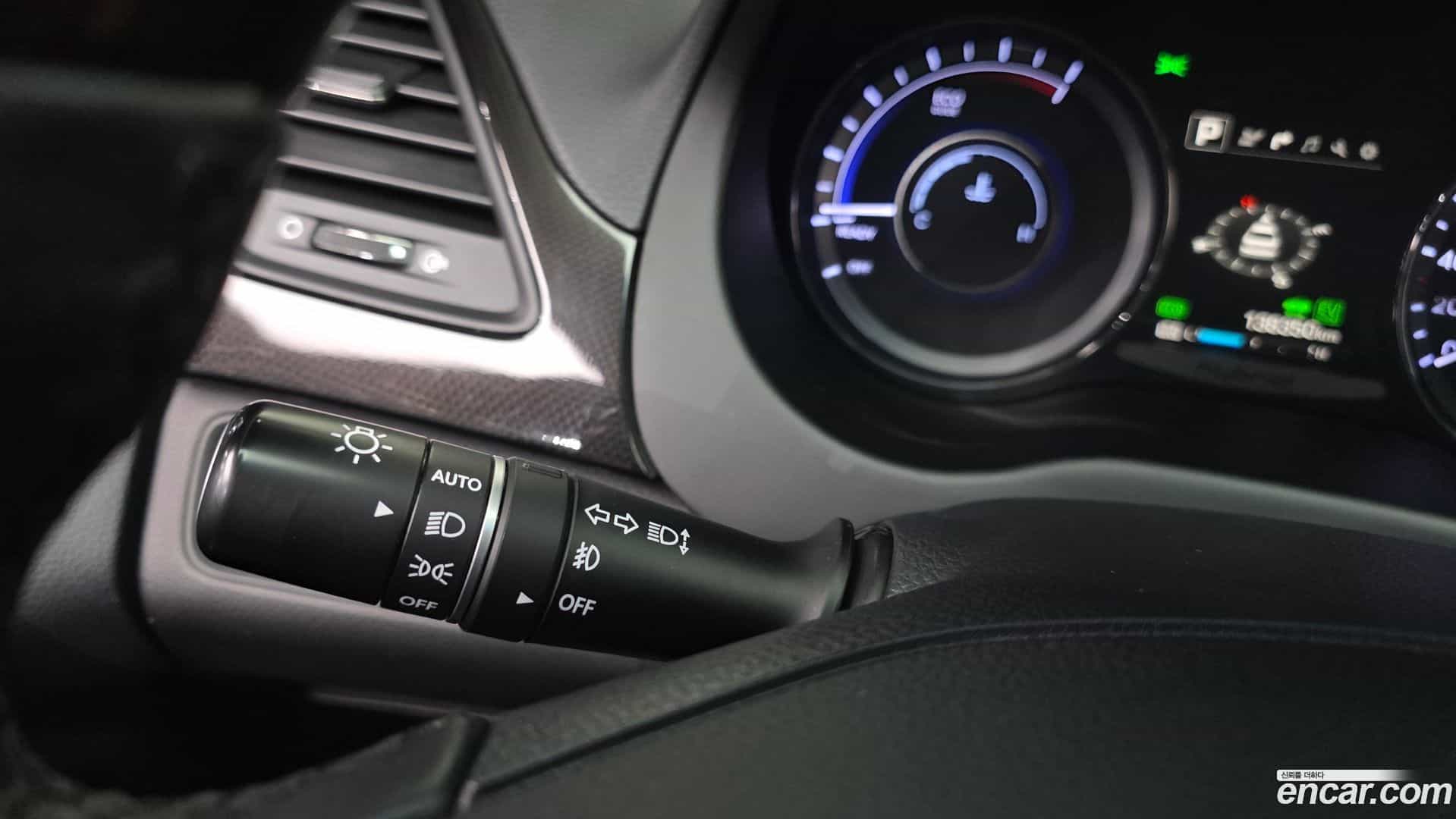 Grandeur Hyundai 2016.11-OPTION-046
