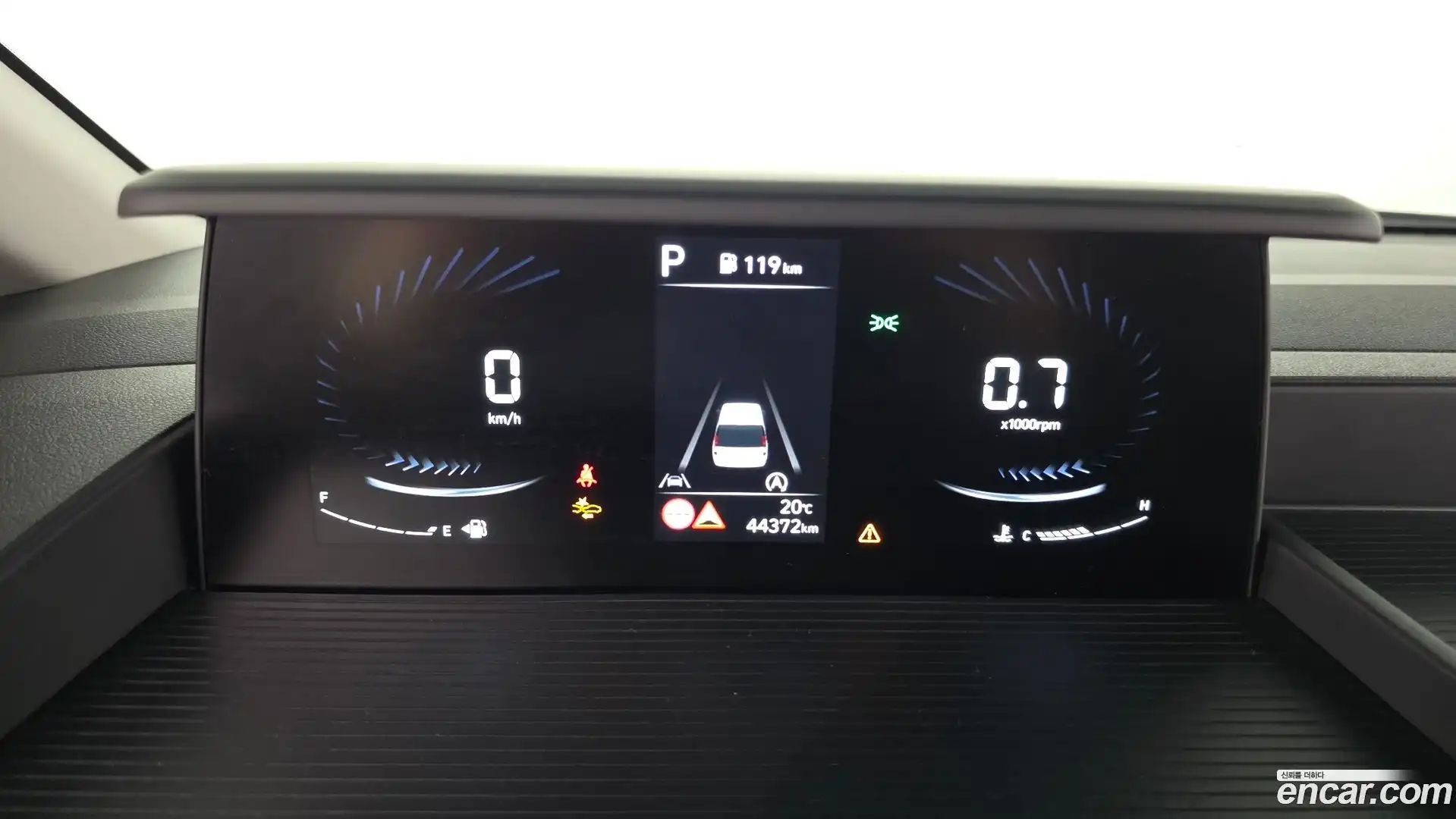Staria Hyundai 2025.2-INNER-008
