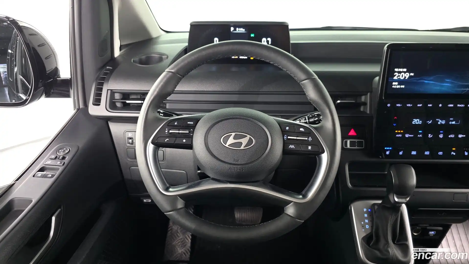 Staria Hyundai 2025.2-OPTION-017