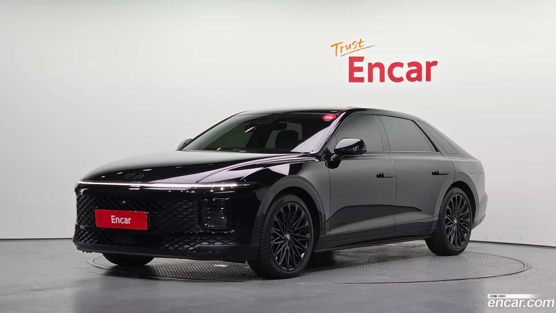 Grandeur Hyundai 2023.0-OUTER-001