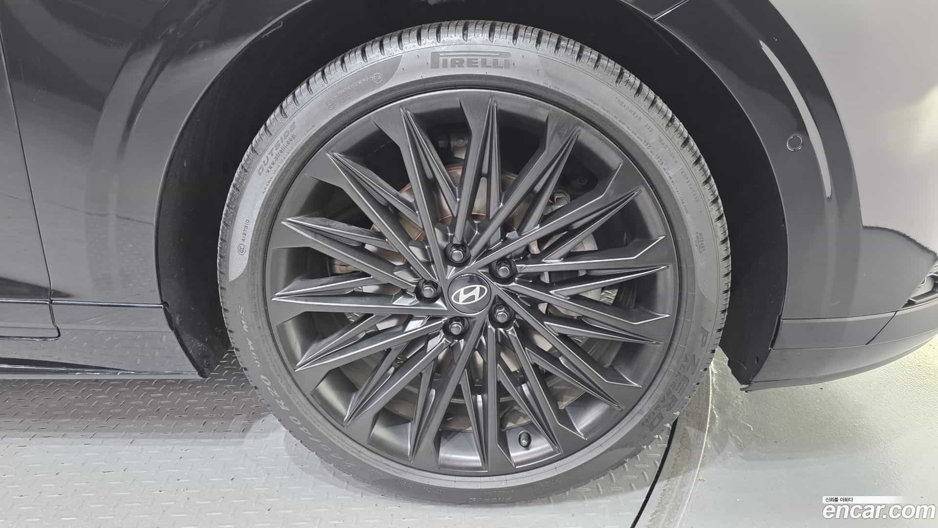 Grandeur Hyundai 2023.0-OUTER-005