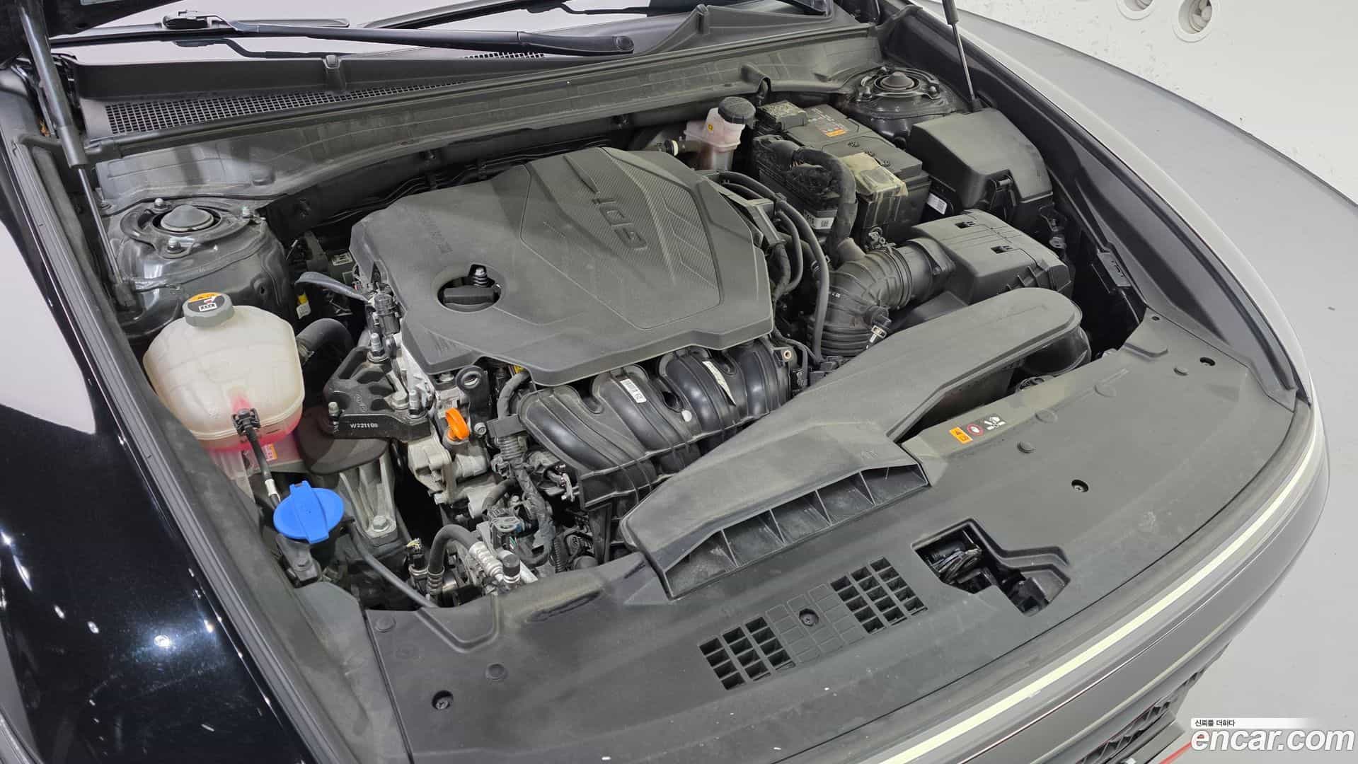 Grandeur Hyundai 2023.0-OUTER-006