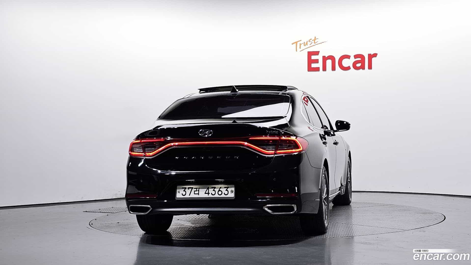 Grandeur Hyundai 2018.2-OUTER-004