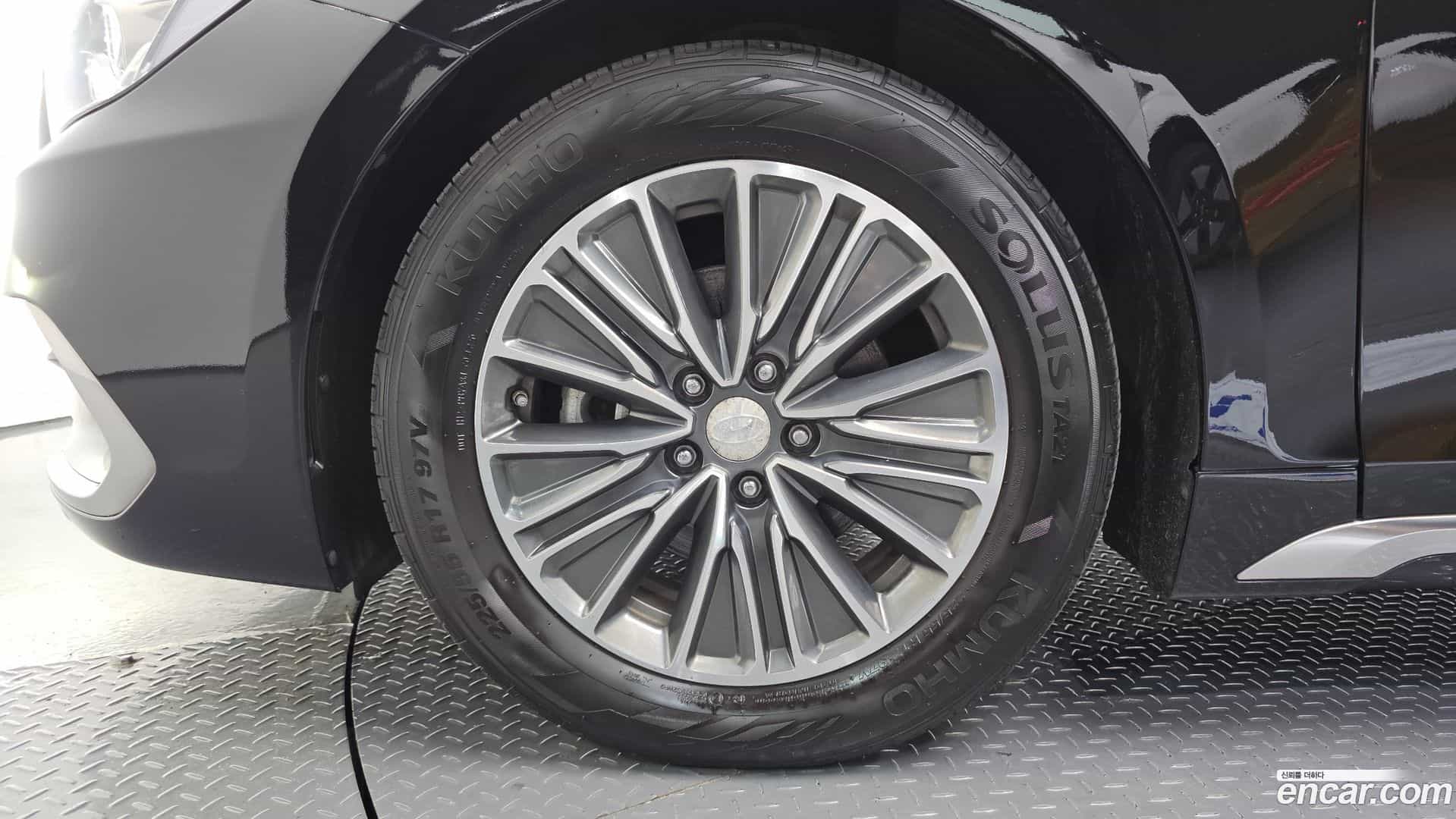 Grandeur Hyundai 2018.2-OUTER-005